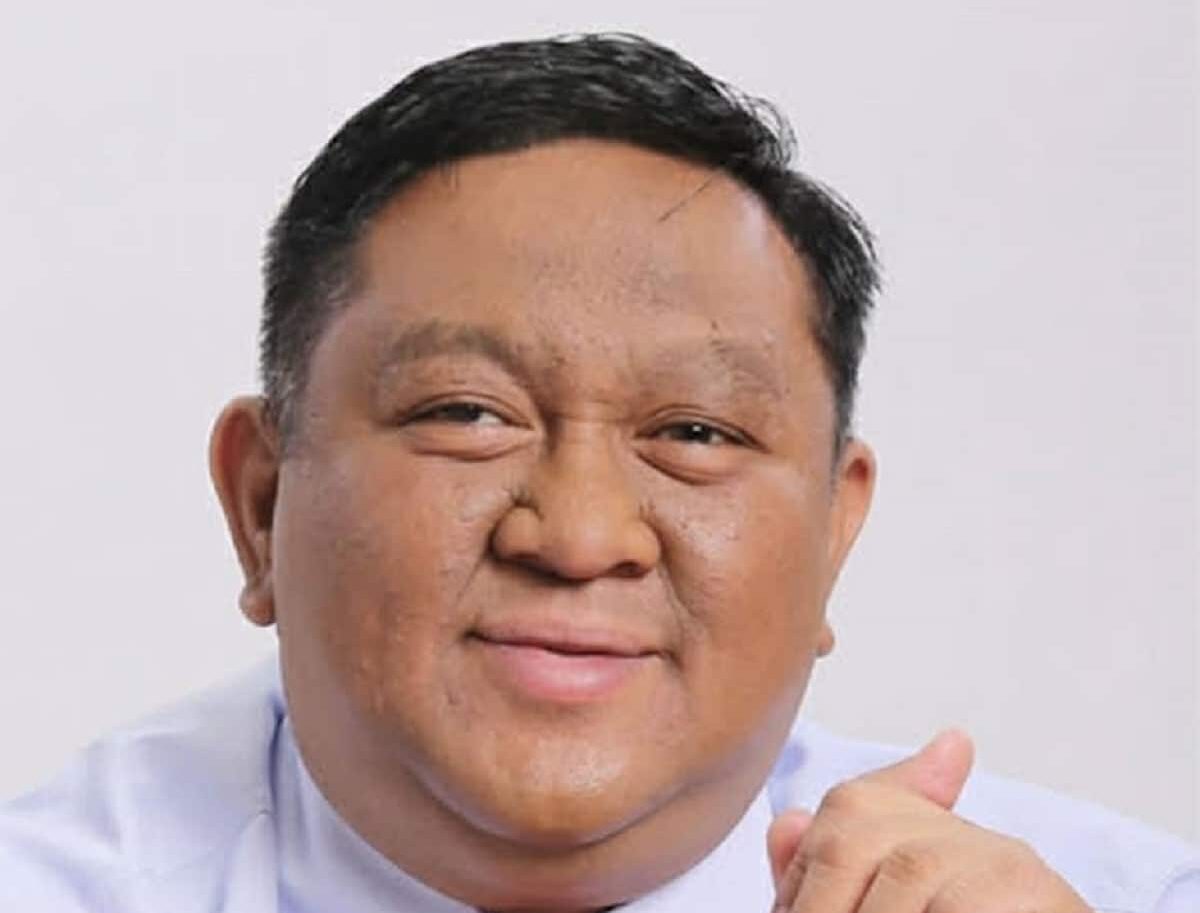 Economist urges government to restore policy credibility