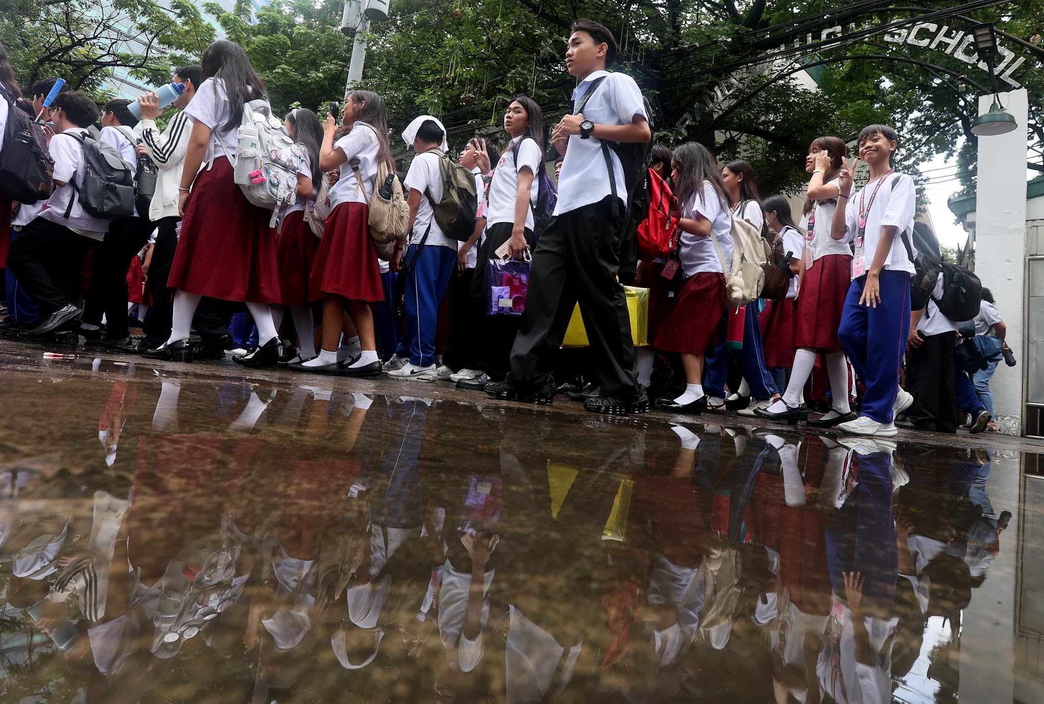 QC, Mandaluyong suspend afternoon classes amid yellow rainfall advisory