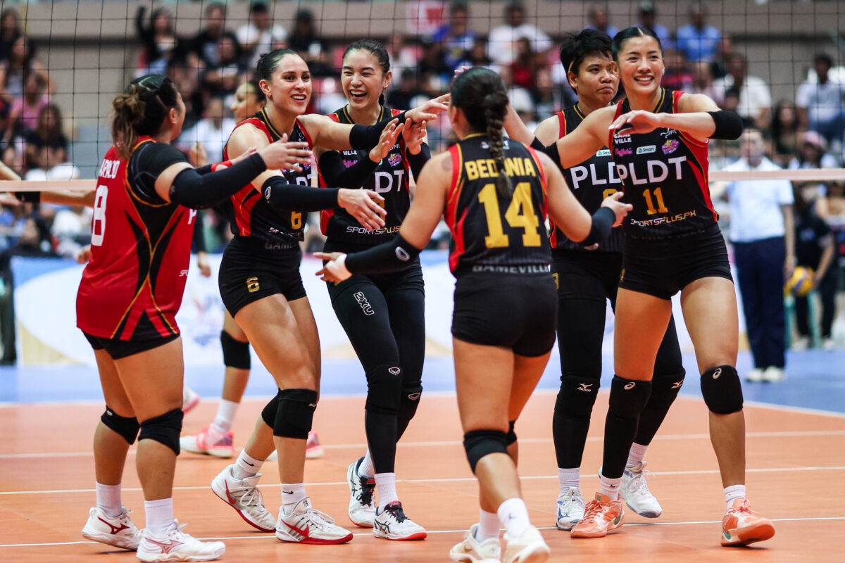 PVL Savi Davison PLDT vs Akari