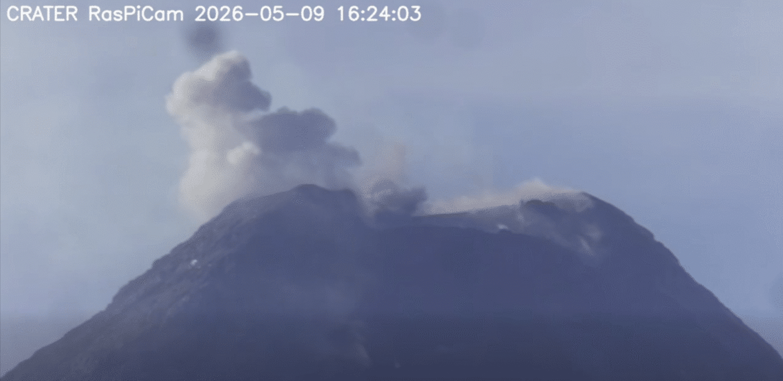 Mayon’s minor eruptions go on for 125th straight day – Phivolcs
