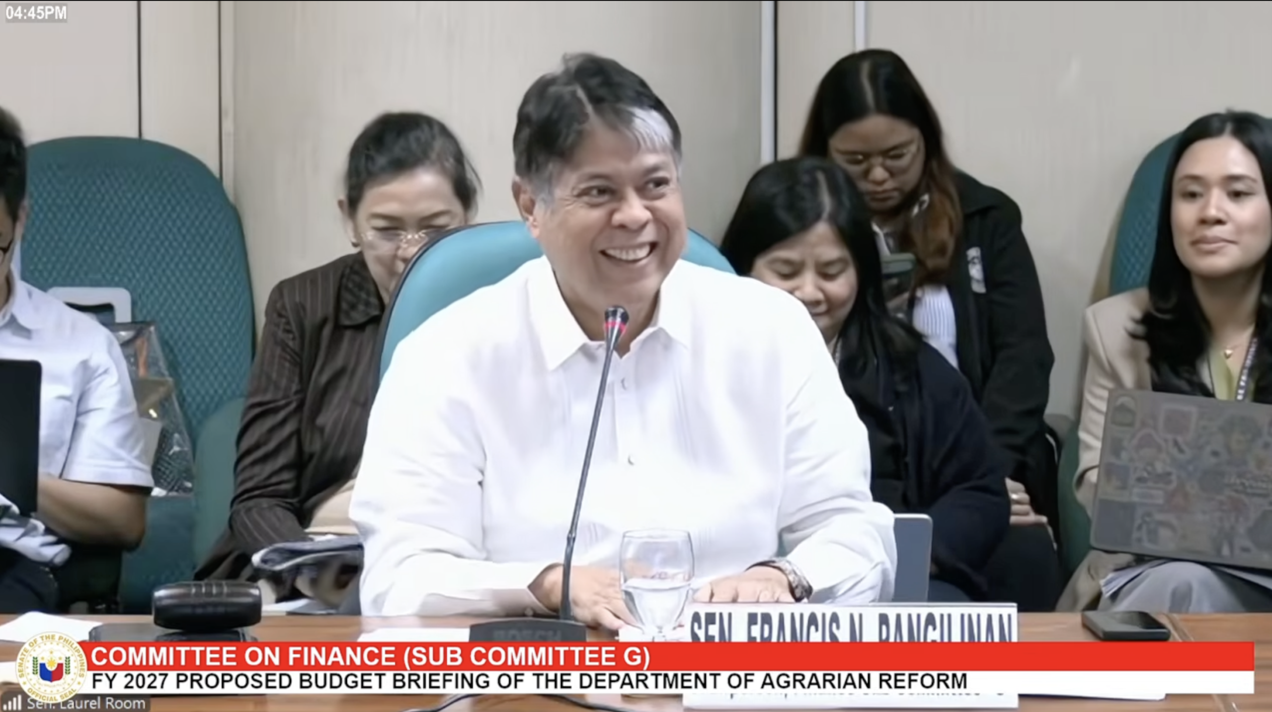‘Balutin mo ako’: Pangilinan lightens up DAR budget talk with Sharon hit