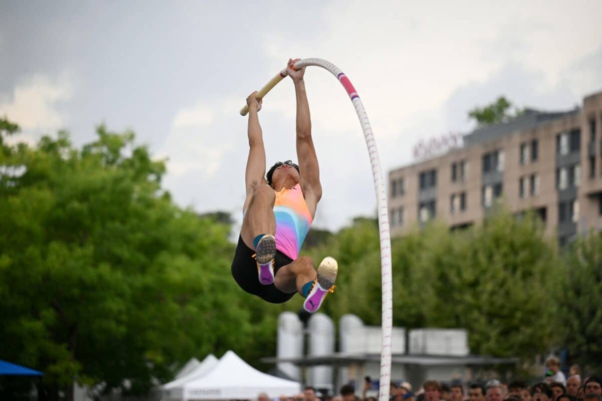 EJ Obiena wins gold medal at Istaf Berlin