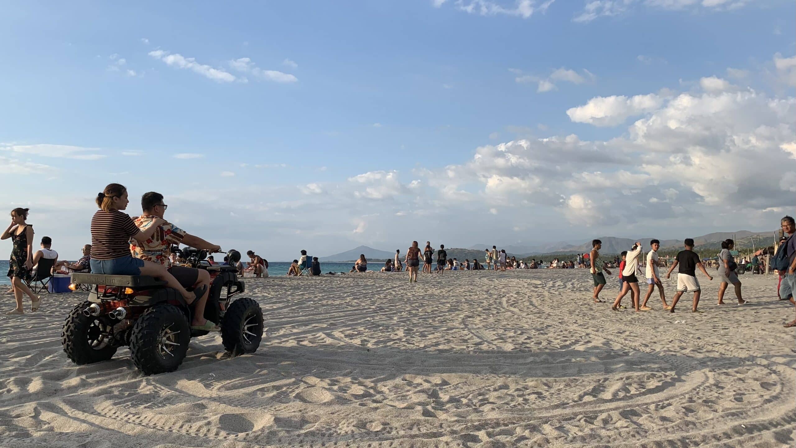 Jellyfish spotted along Zambales coast, authorities warn