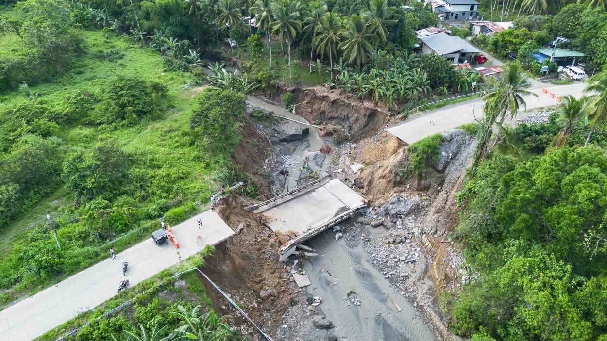 Over 1,000 displaced as floods hit Davao City