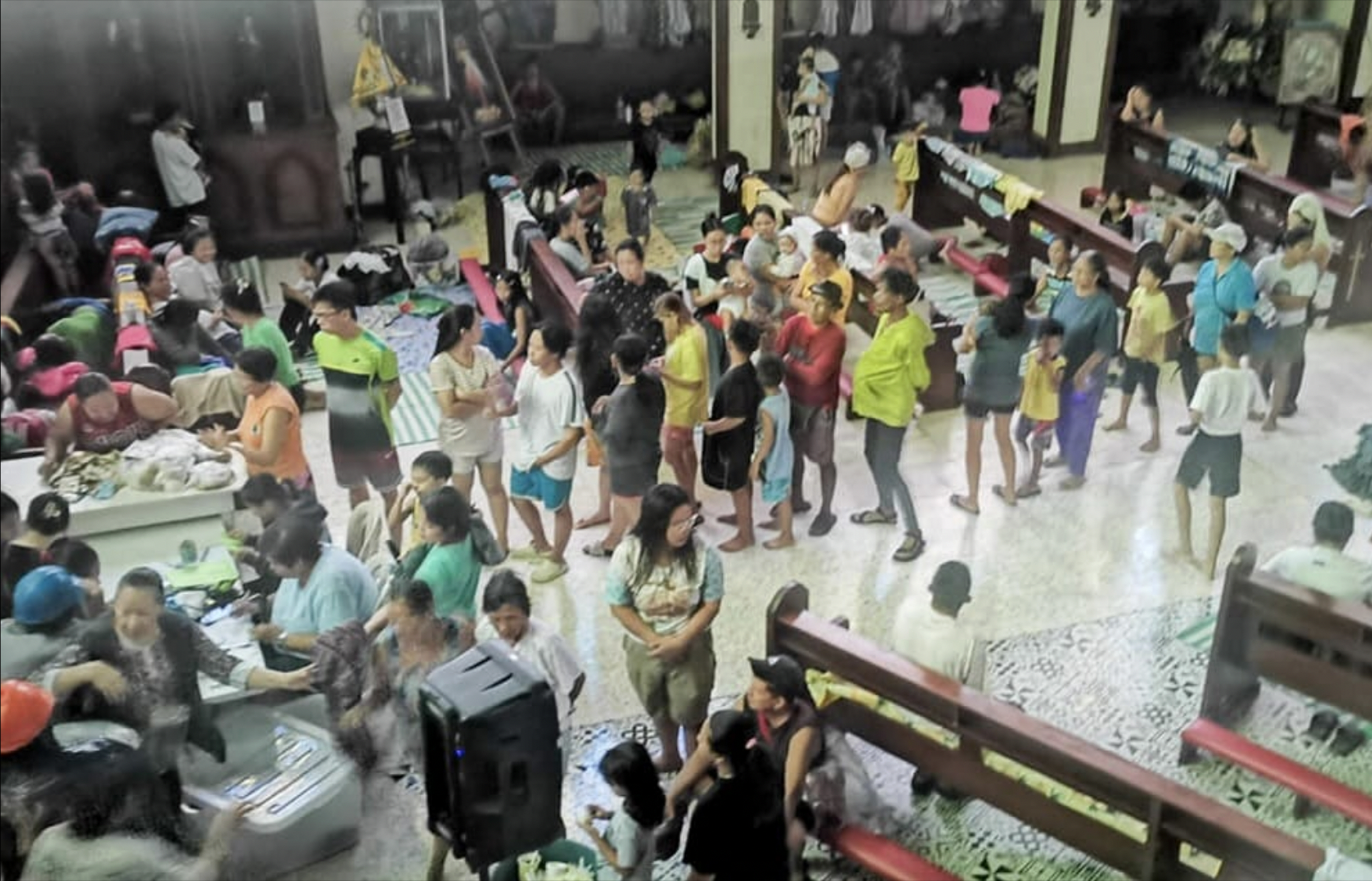 Number of evacuees in Quezon City rises to over 8,200 amid habagat