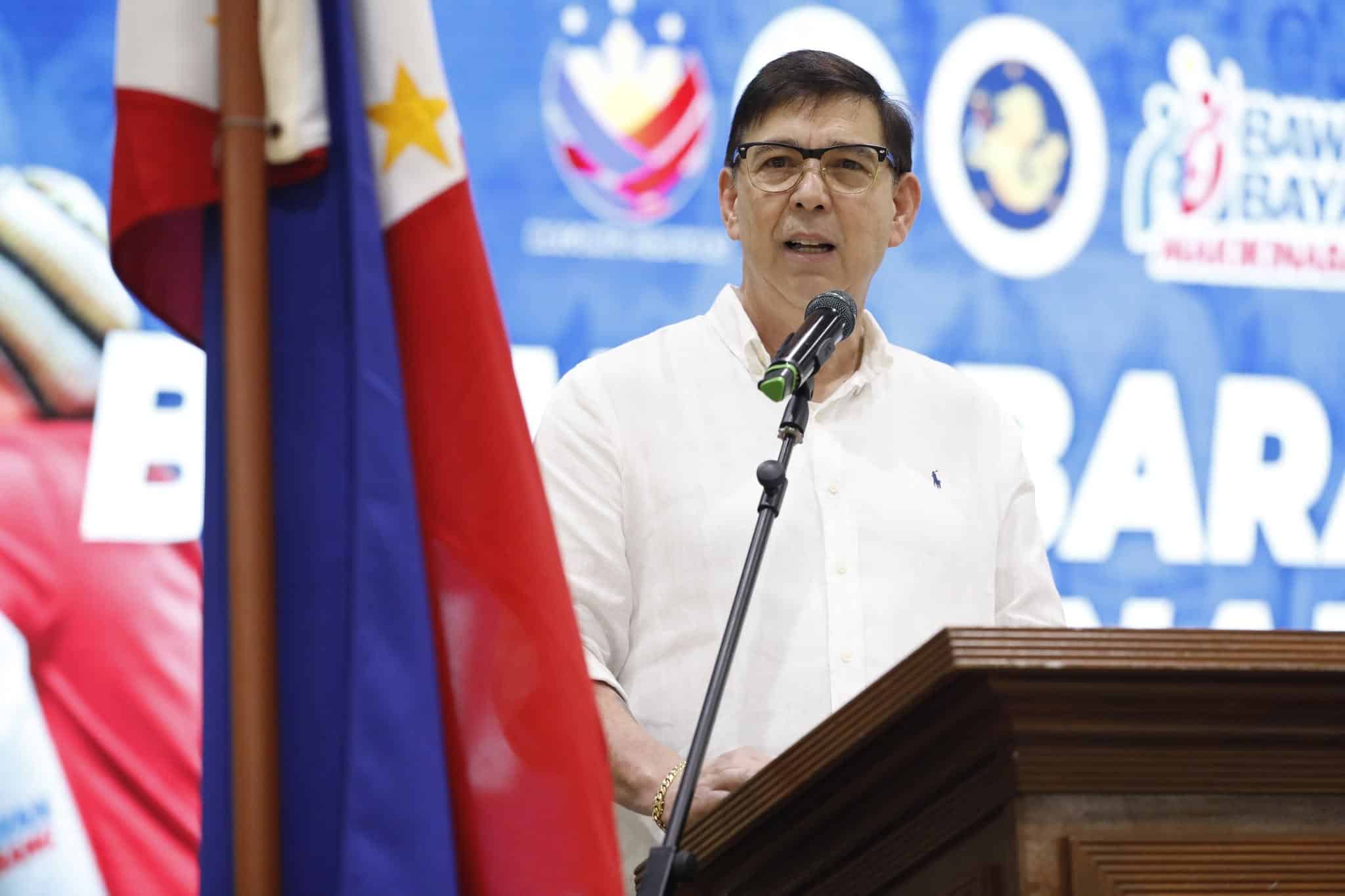 Marcos admin extends P154-M aid to 770 Cavite barangays