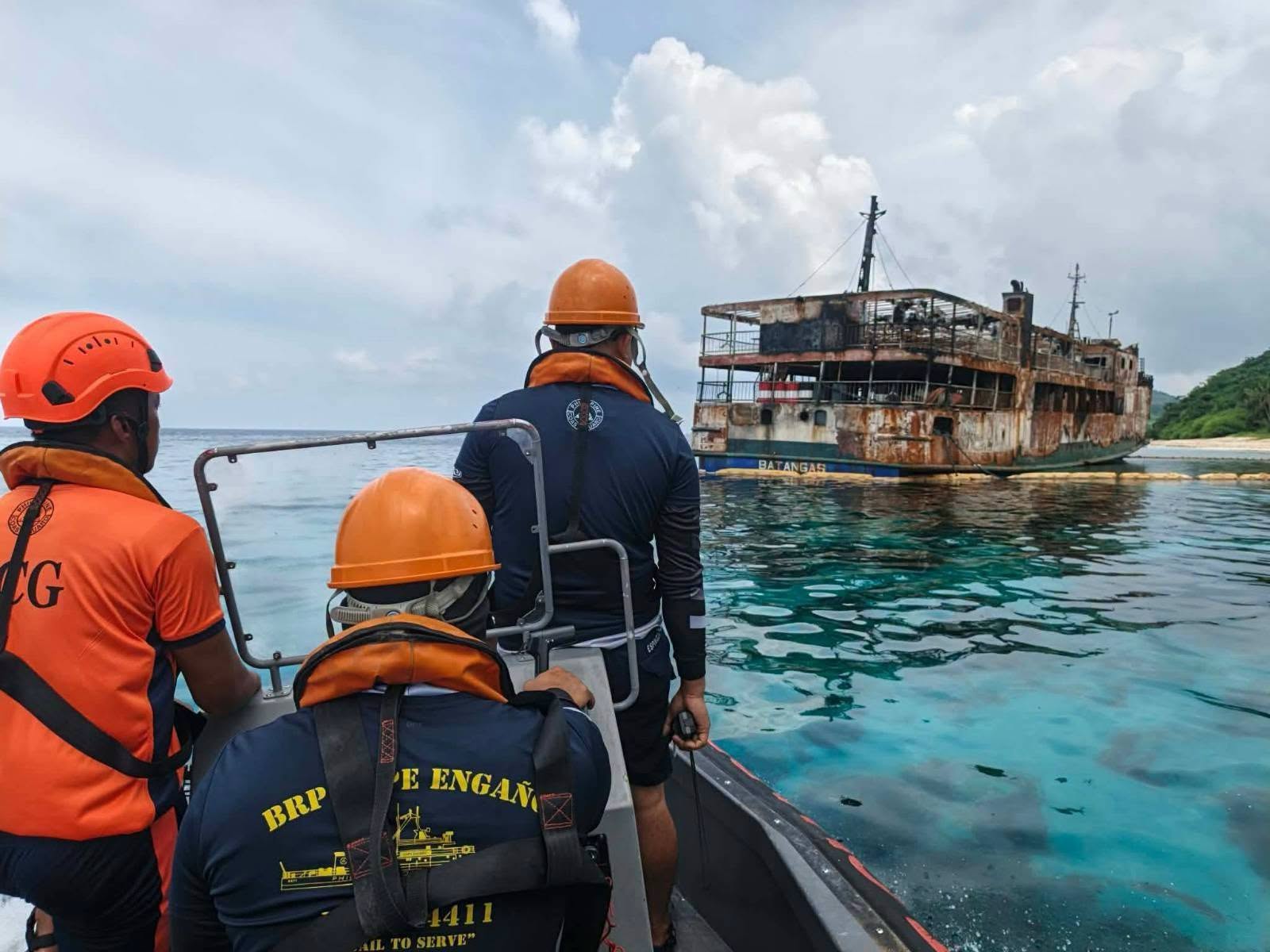 Palawan ferry fire: PCG search continues for 8 missing