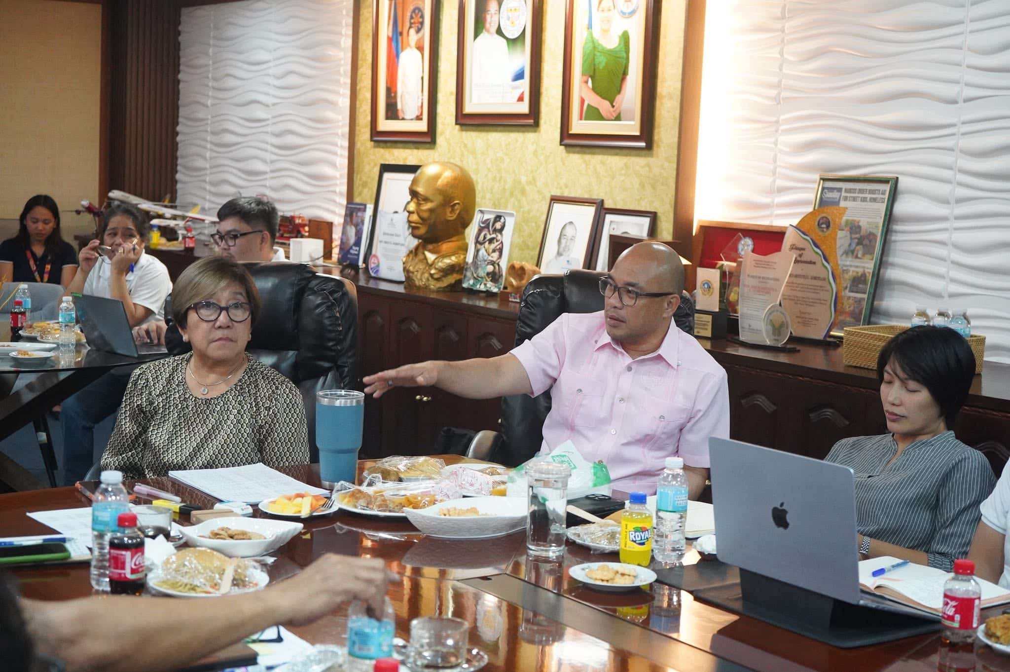 DOE summons 8 Bohol gas stations over alleged overpricing