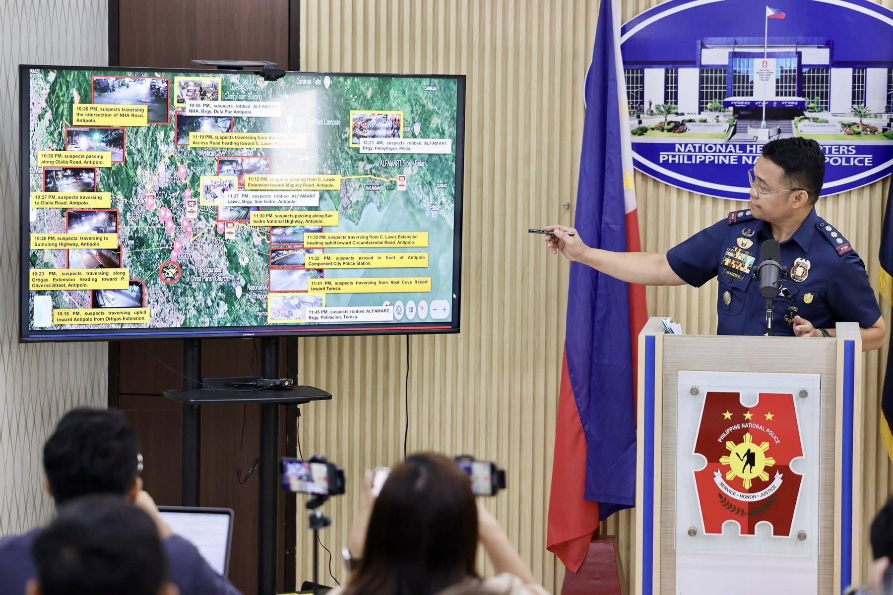 Leader of group linked to Calabarzon store heists surrenders