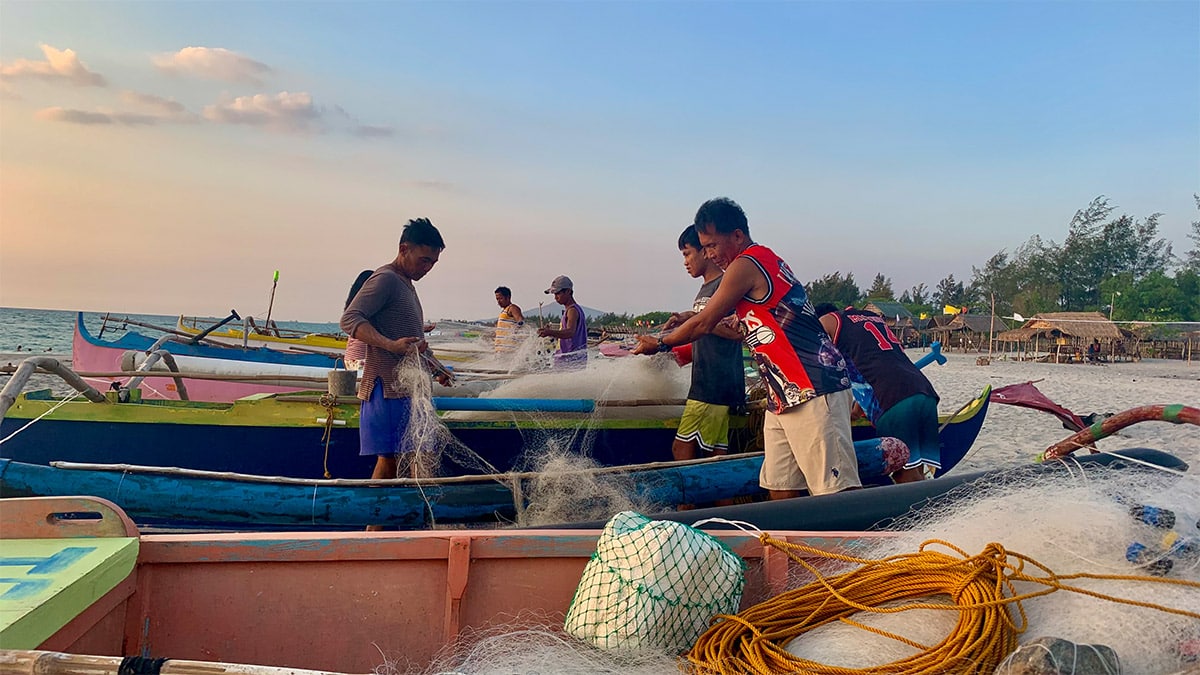 Groups, fishers in Verde Island Passage seek fuel subsidy