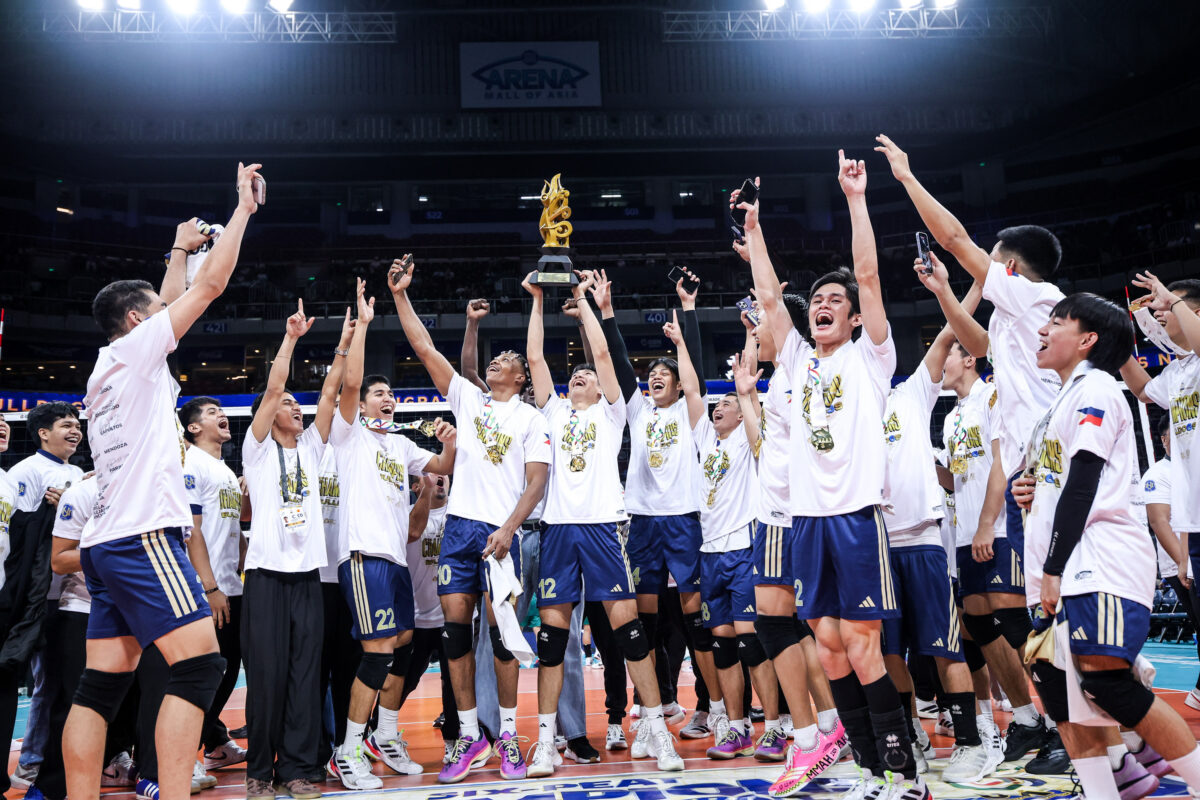 Obed Mukaba NU Bulldogs champions vs FEU Tamaraws UAAP Season 88 men's volleyball Finals