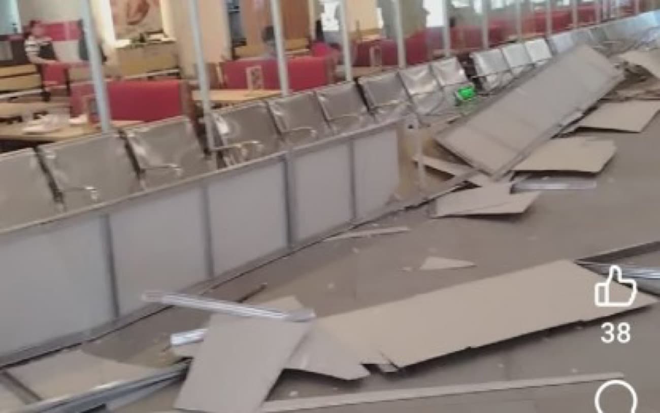 Who should answer for Naia ceiling collapse?