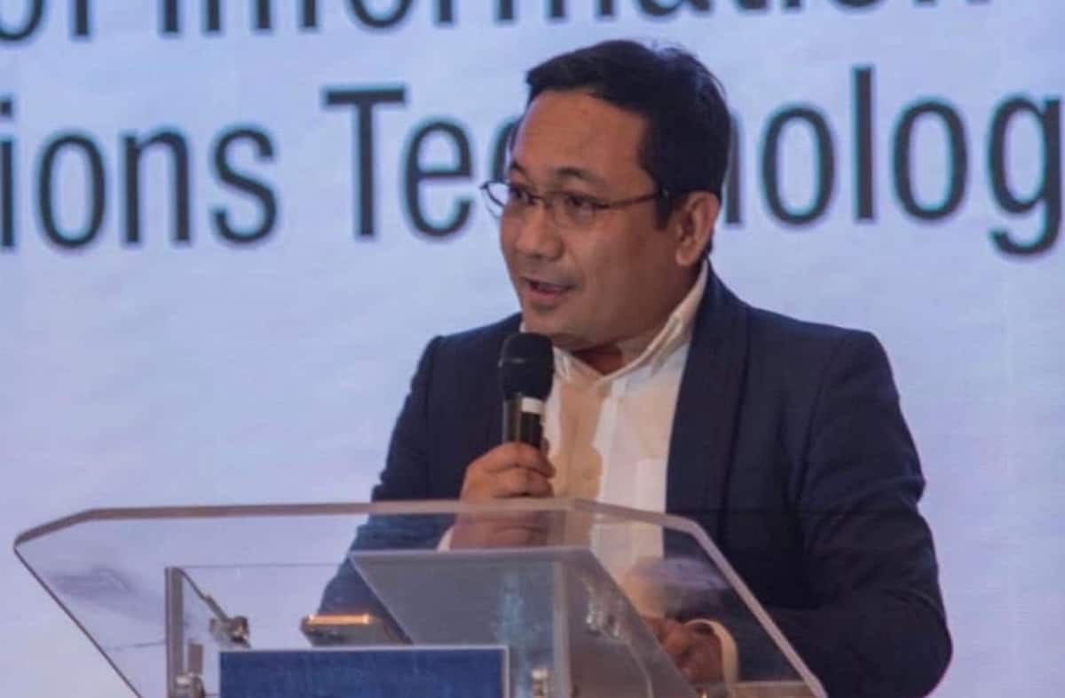 Almirol: eGov deals went to PLDT firms serving gov’t before me