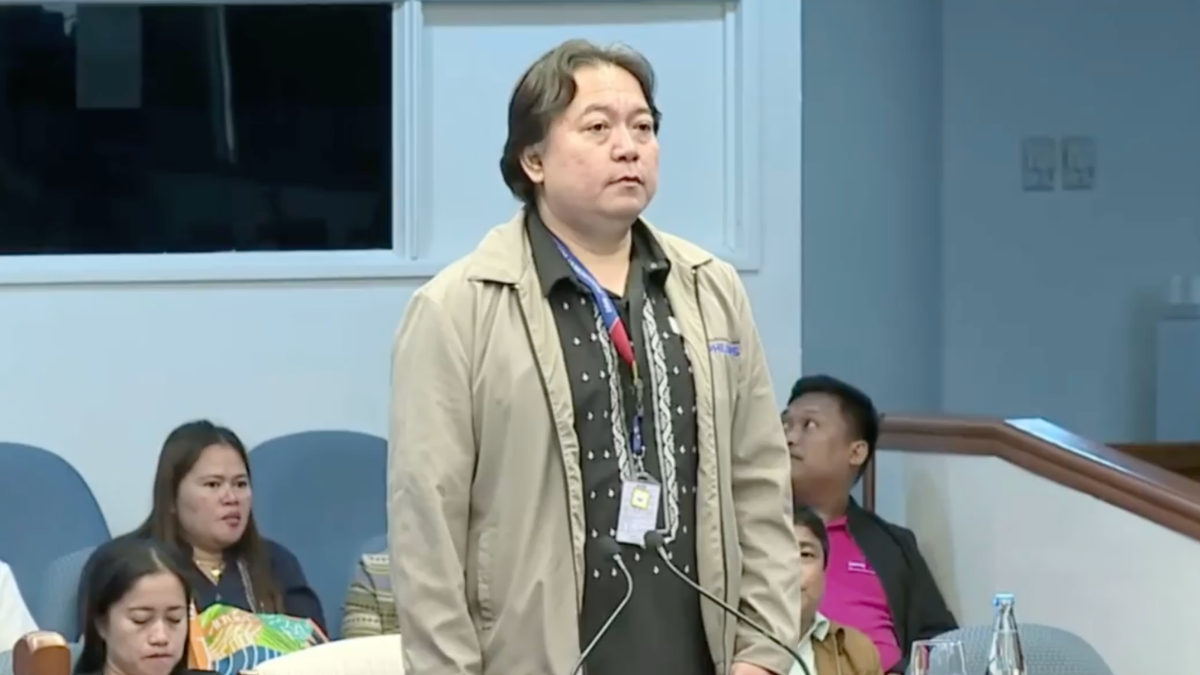 WATCH: Prosecution presents PhilGeps exec as new witness
