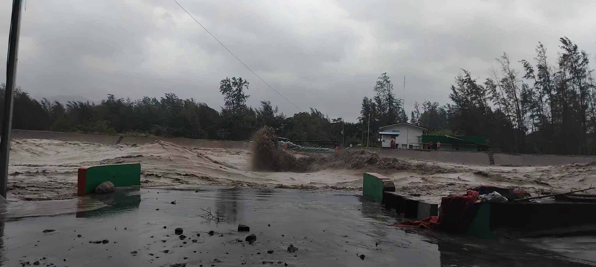 Zambales village cut off after river currents wash away bridge