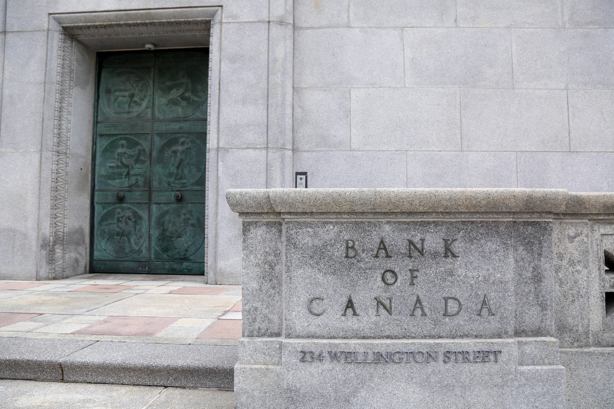 Canada central bank holds rate steady, says war will raise inflation