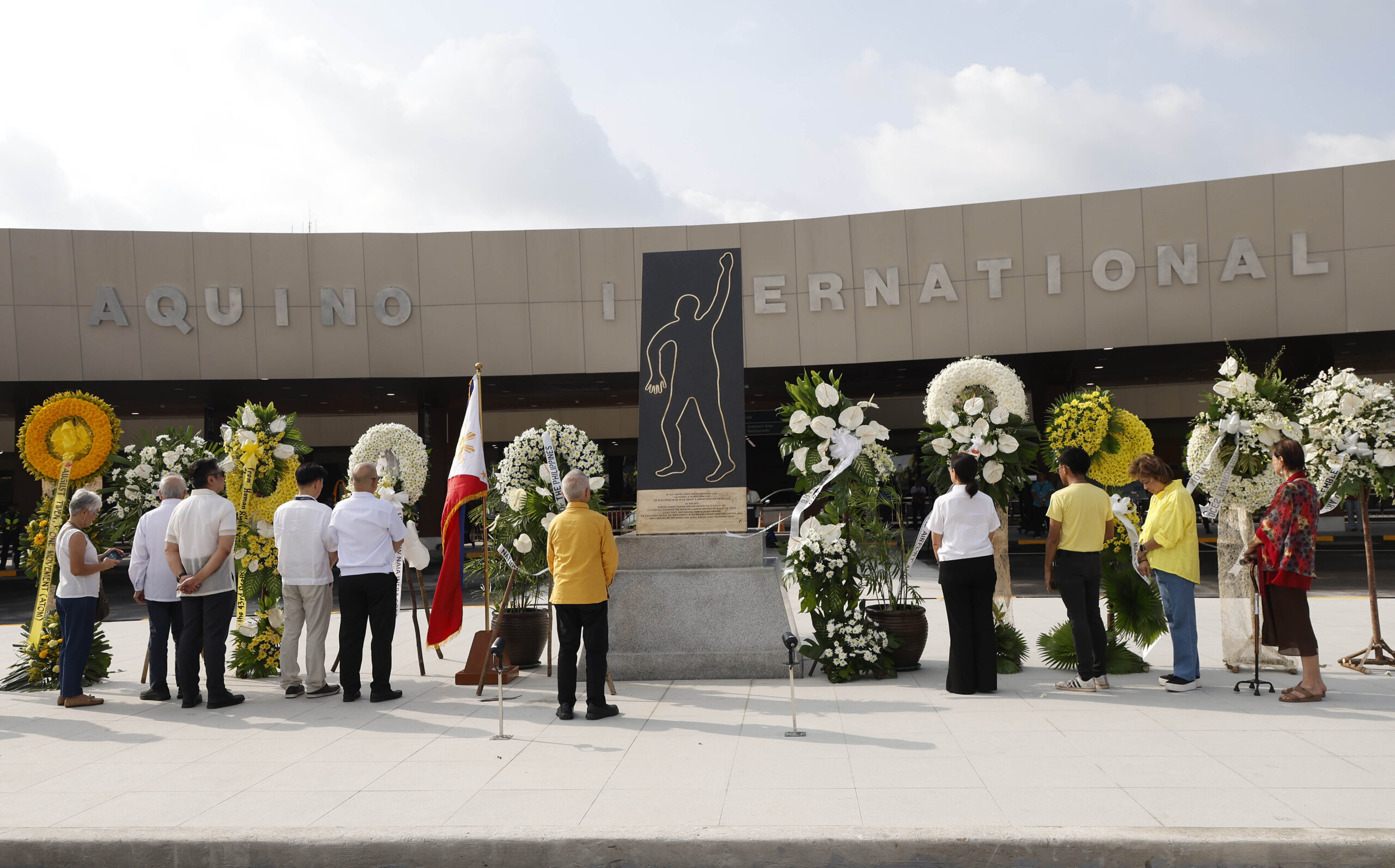 Hontiveros: PH democracy still alive, but must be fought for