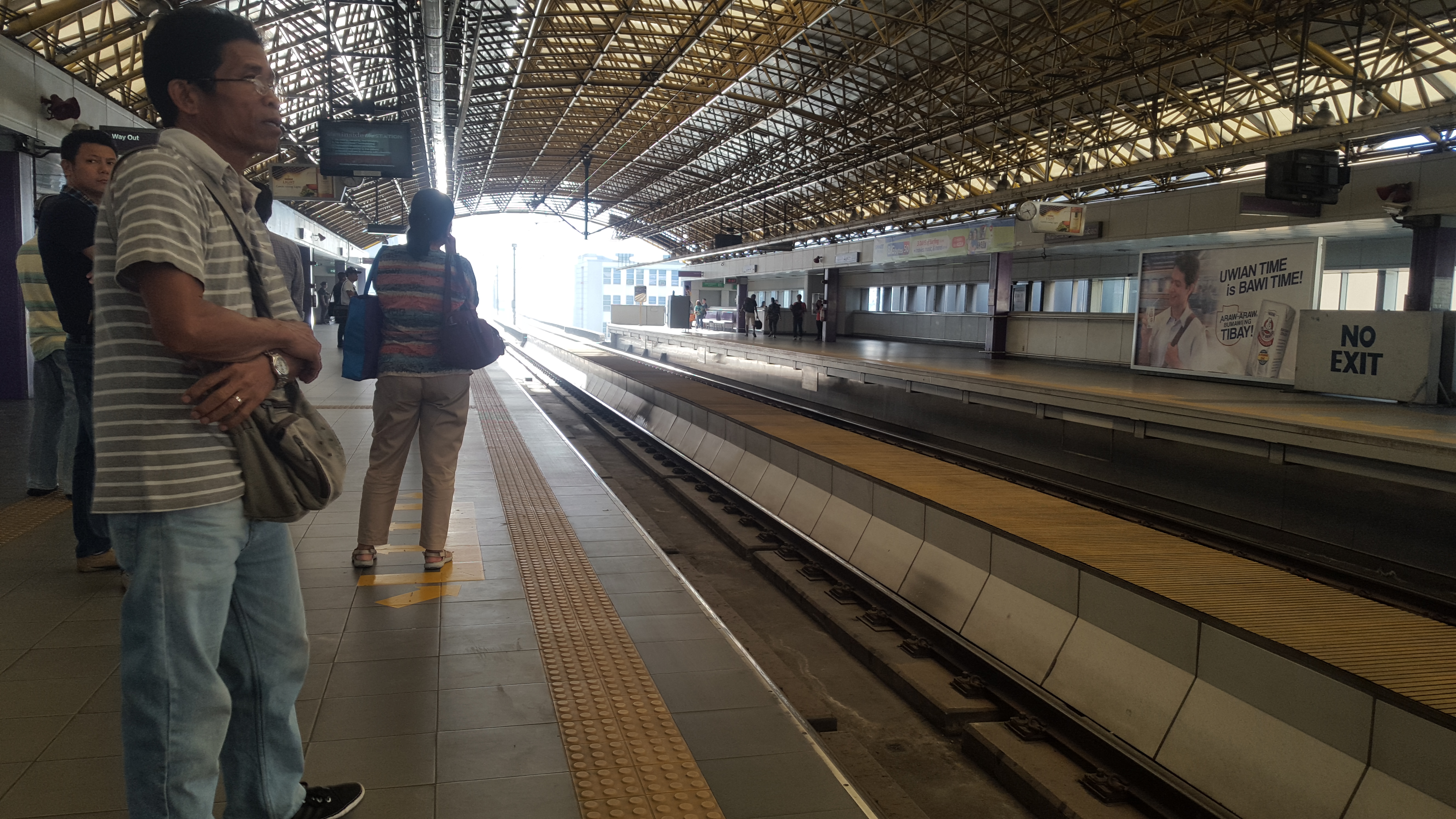 LRT-2 to open passenger cooling rooms in all stations starting May 4