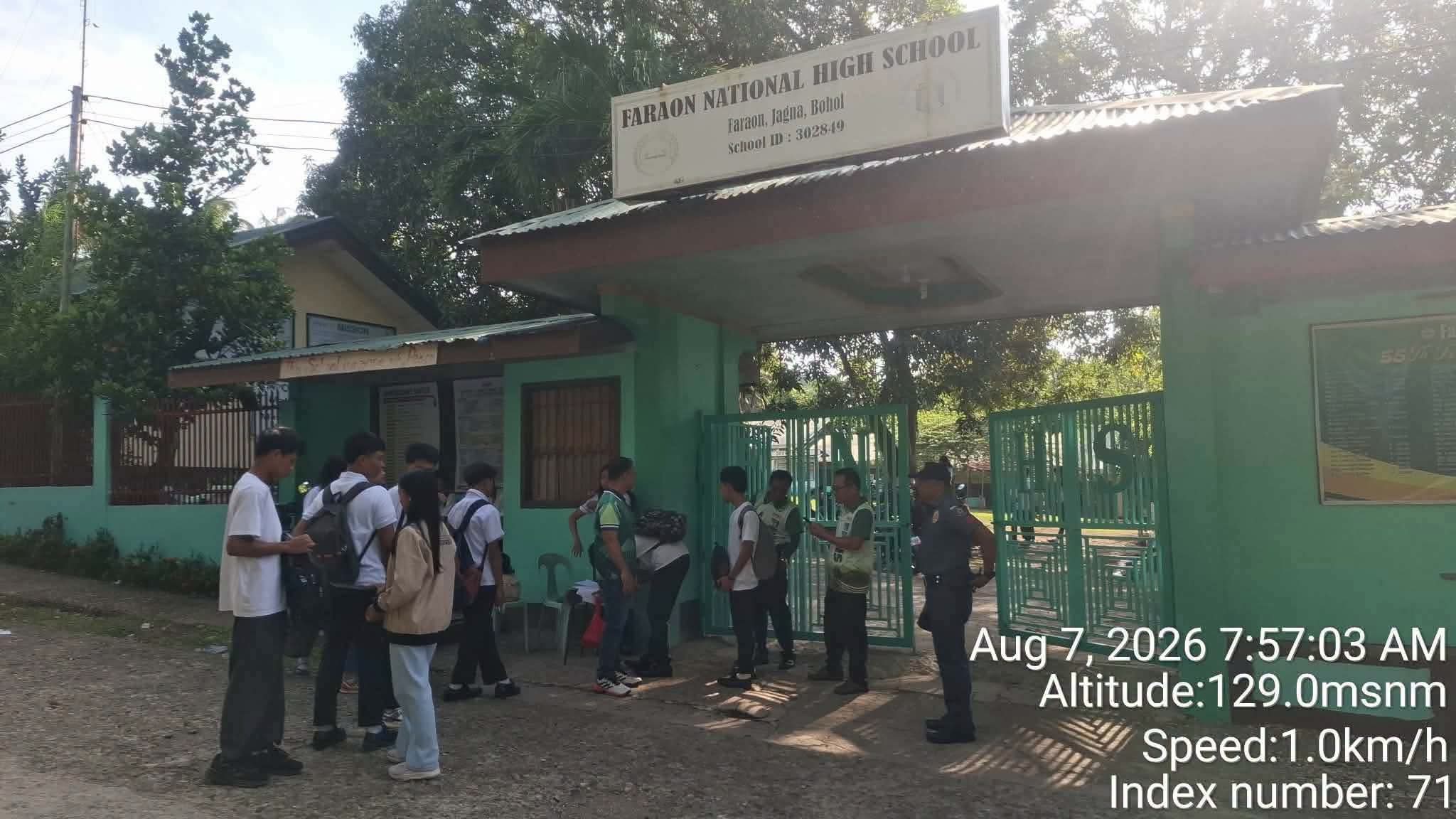 Bohol schools halt classes as police probe shooting threat