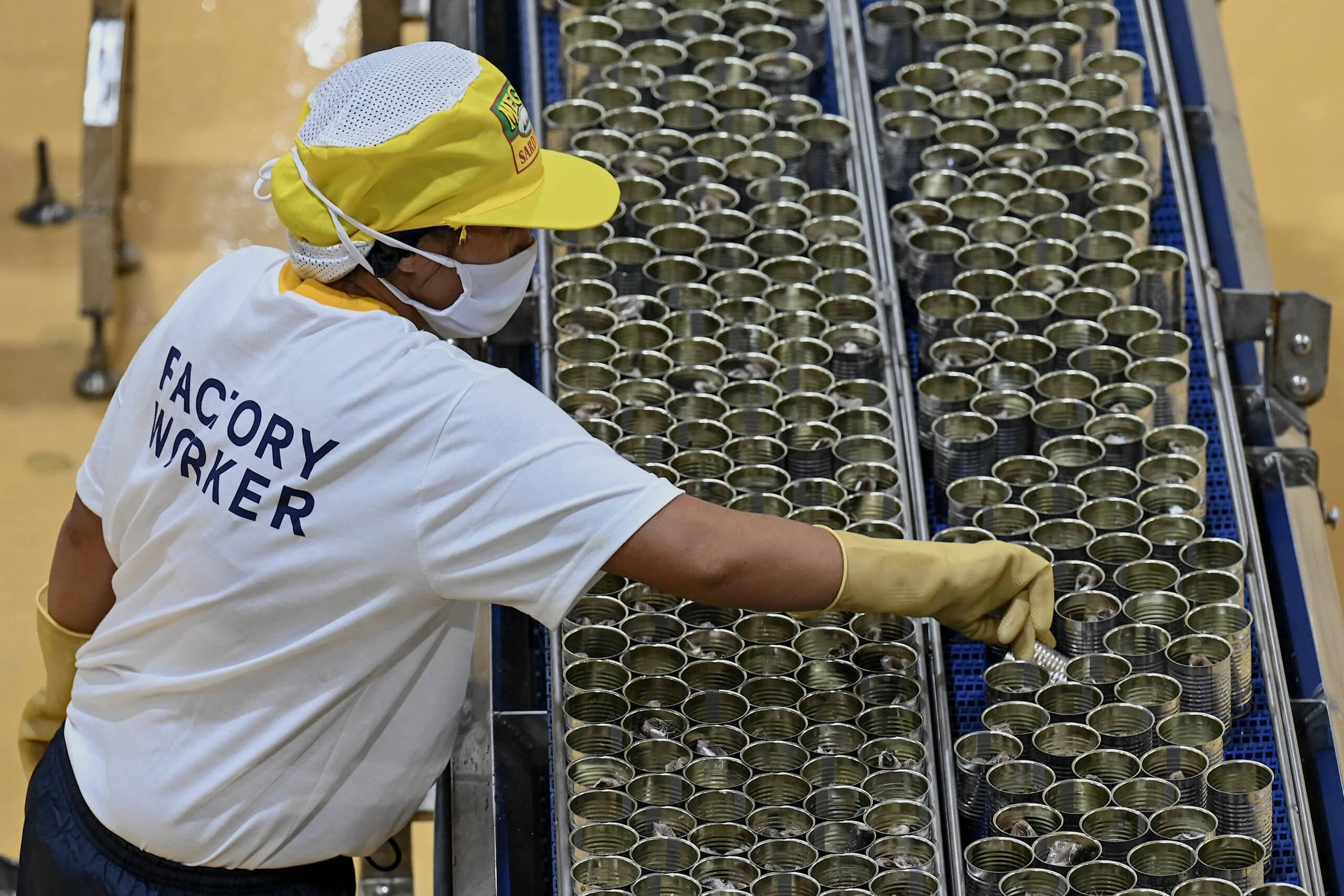 Philippine manufacturing activity contracted in April as war bites