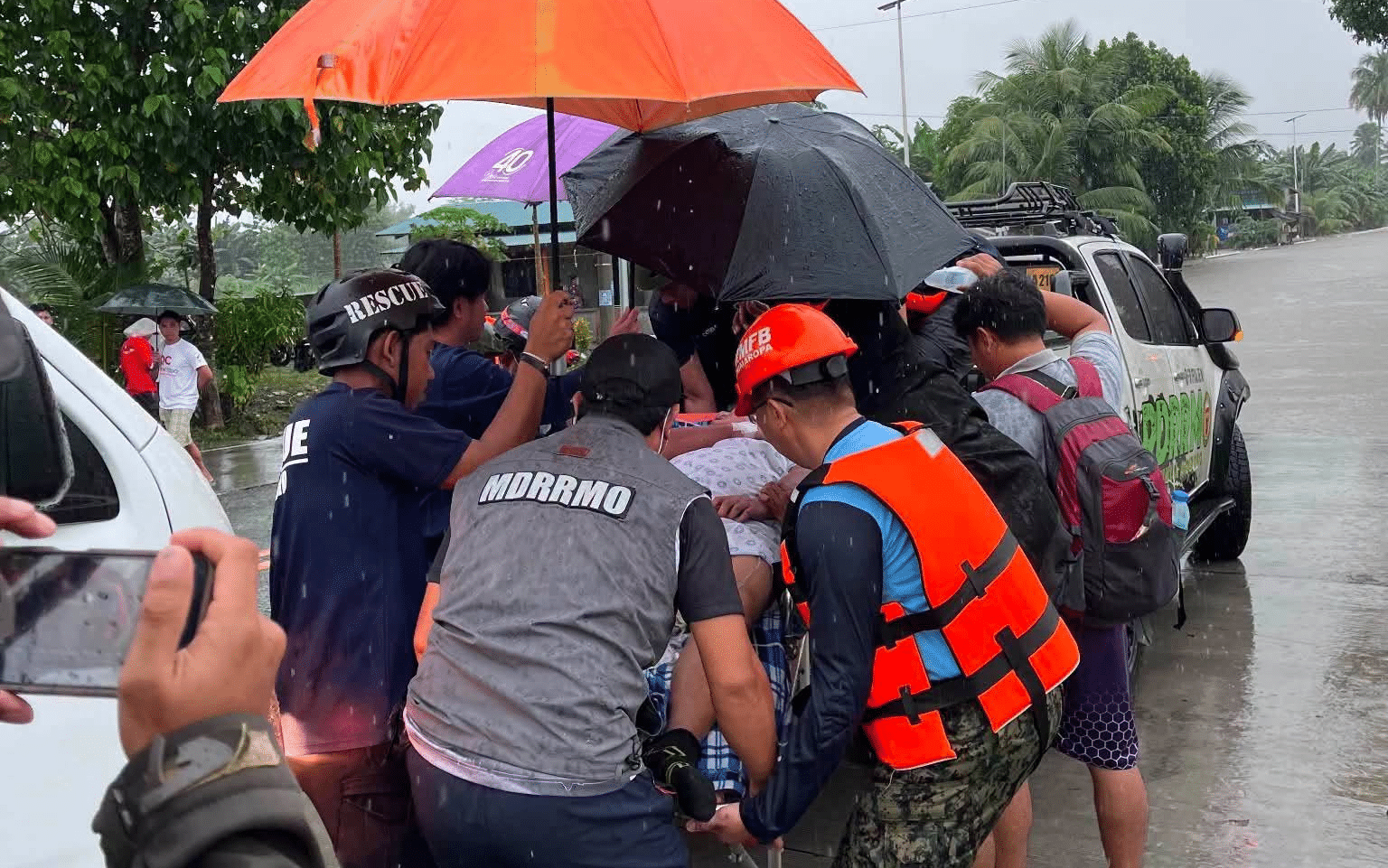 Toll bridge in Oriental Mindoro town reaches critical level