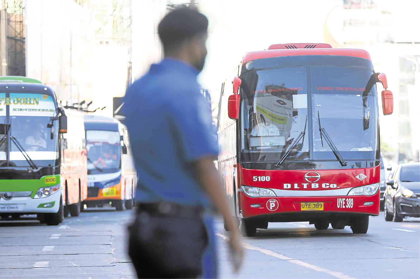 PNP tells motorists: Keep your cool on the road amid Holy Week rush