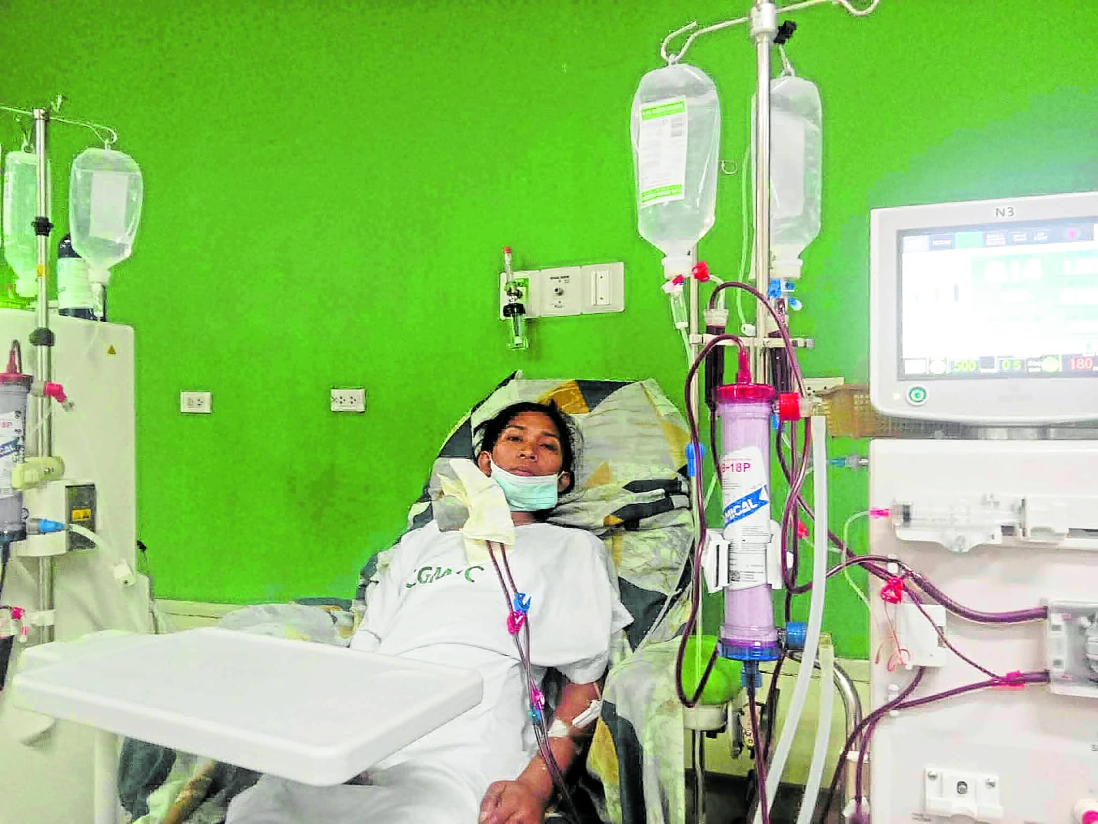Motherhood’s joy dimmed by kidney disease