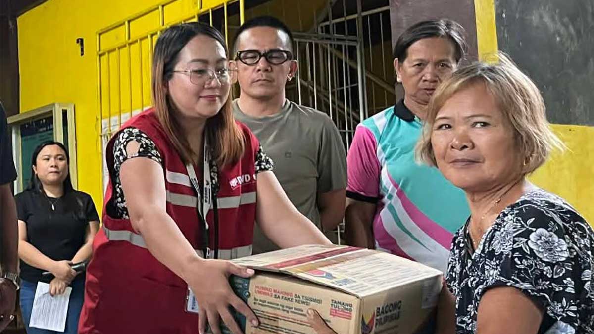 153 families in storm-hit Ilocos Sur town get aid from DSWD