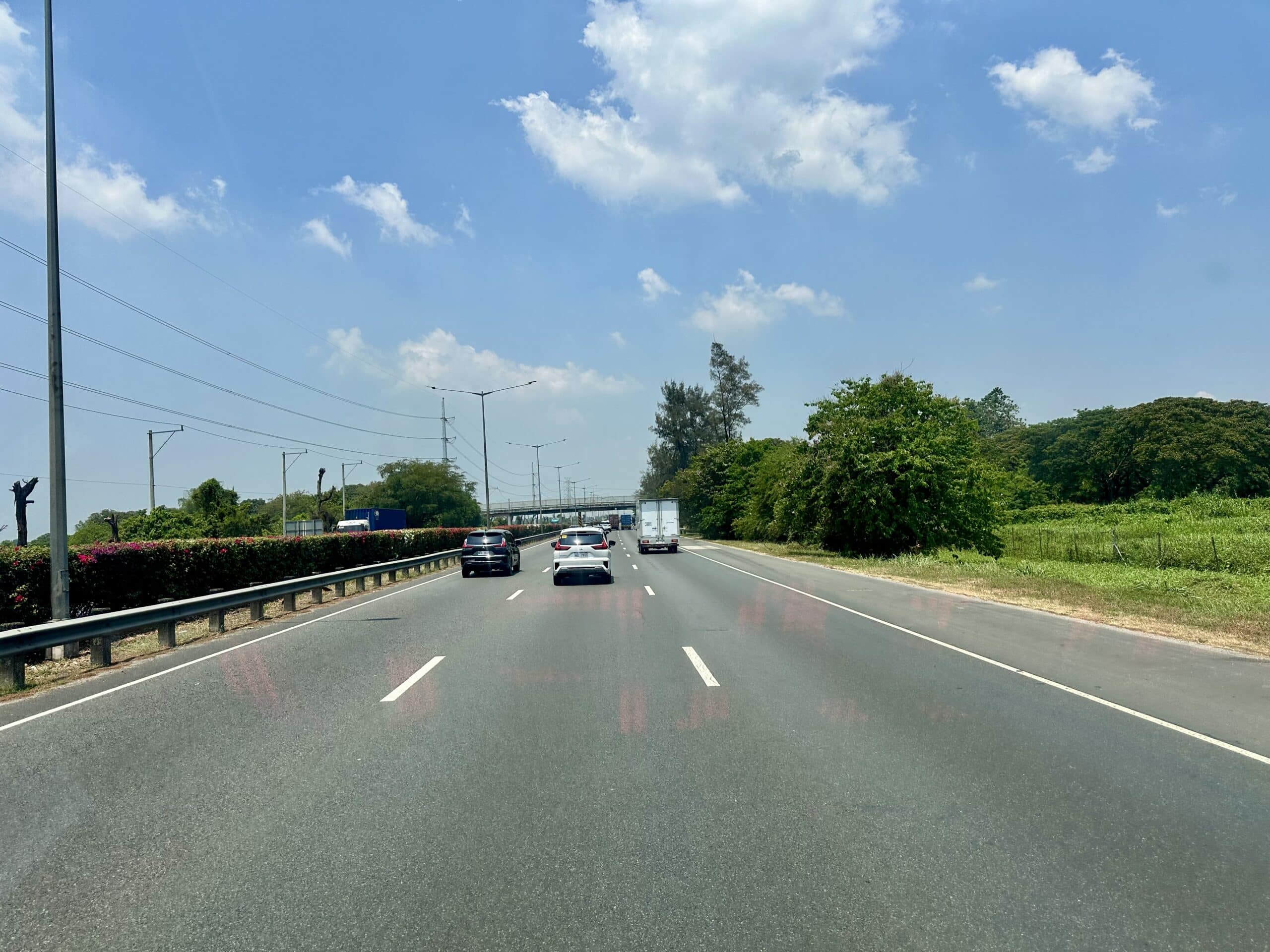 Lighter than expected NLEx traffic due to drop in Holy Week travelers