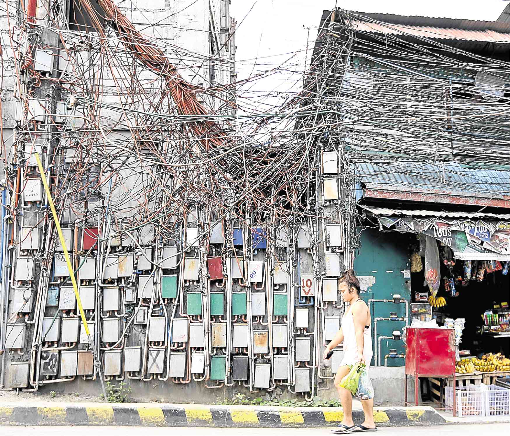 Only less than 5% of electricity theft cases result in convictions – PNP