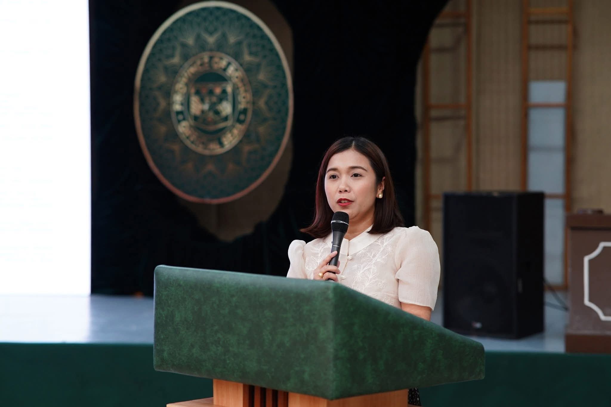 Lack of permits threatens closure of over 200 Bohol furniture shops