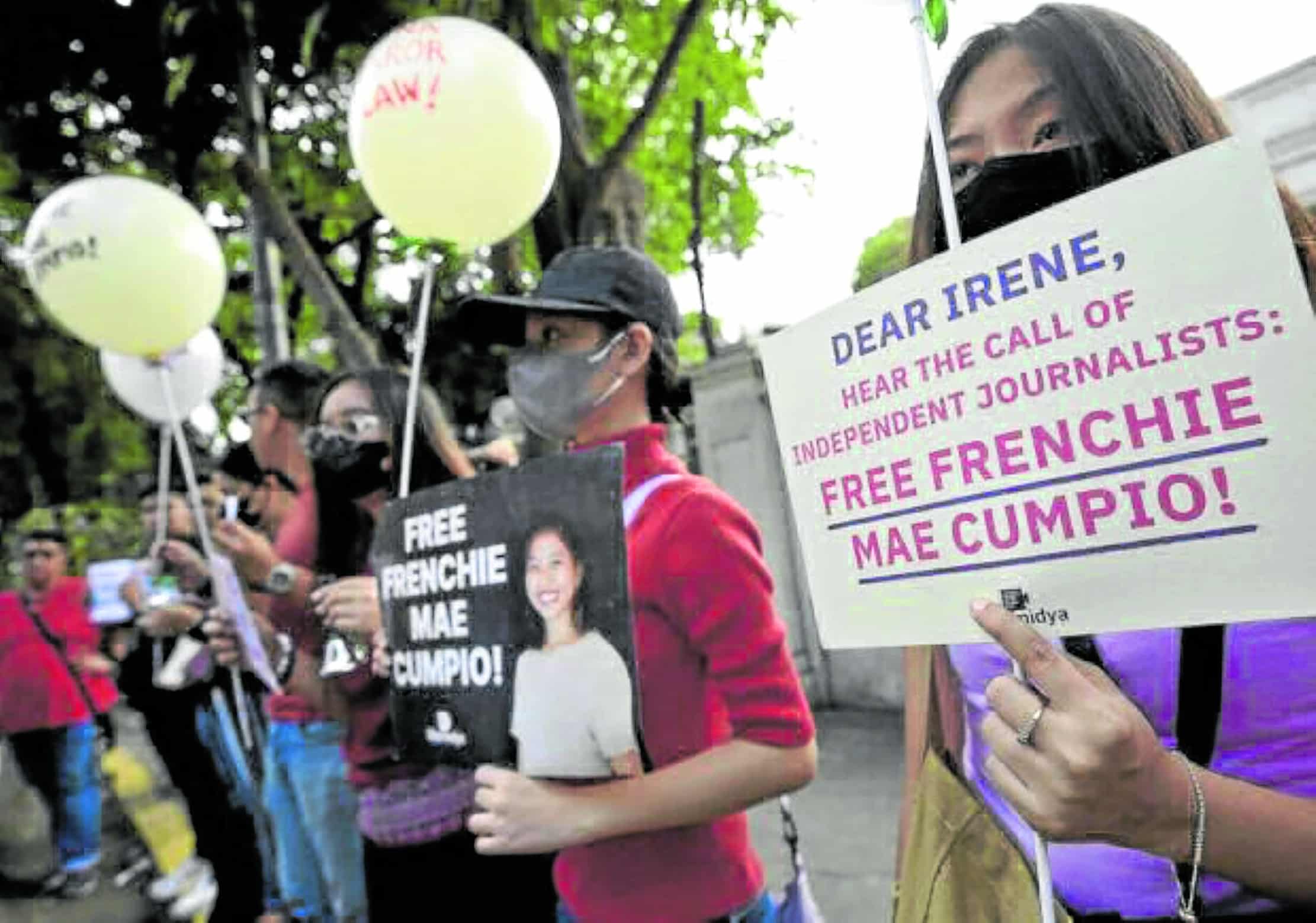 PH press freedom rank up but media still at risk