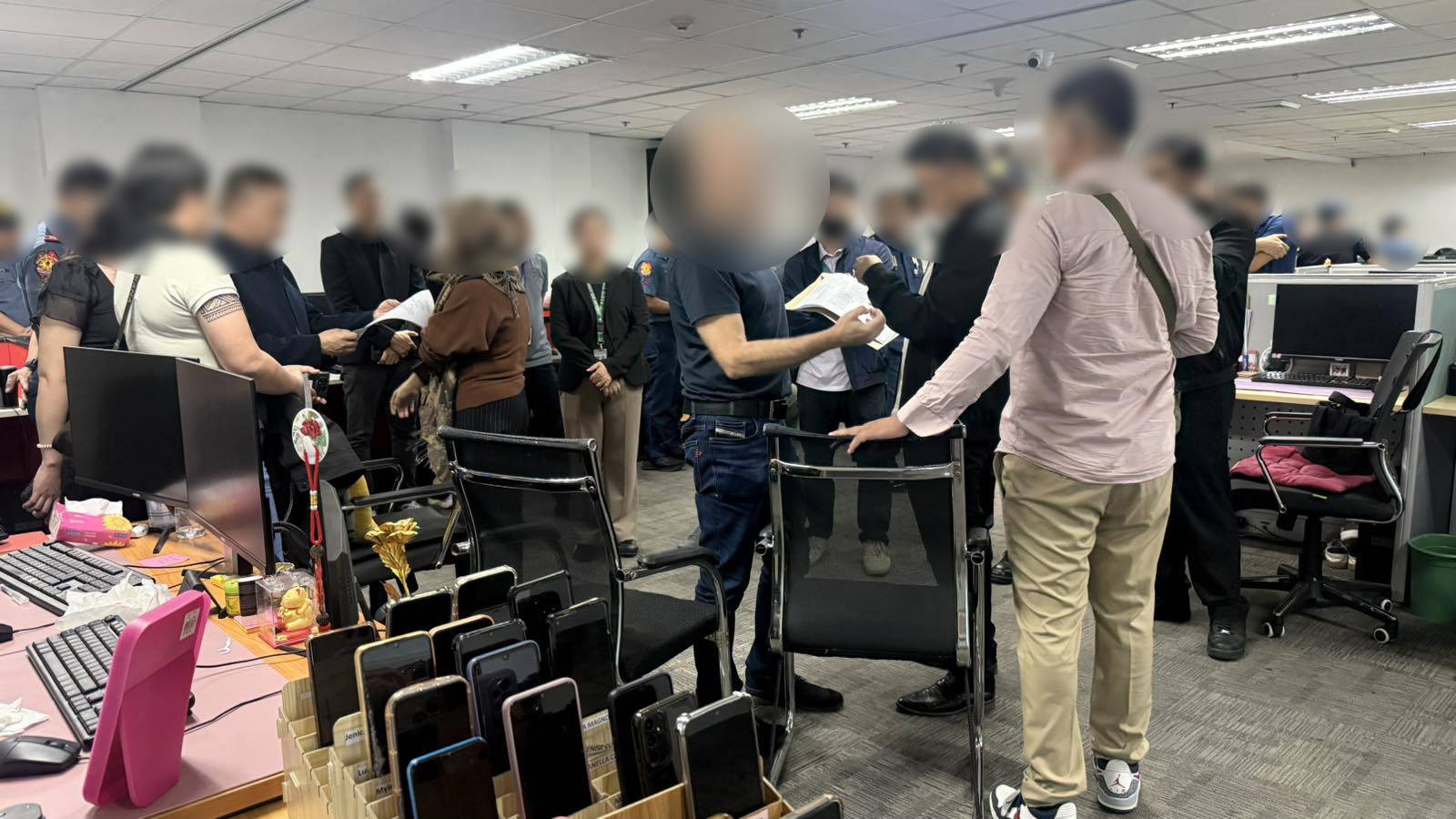 Cops catch 63 investment scam suspects