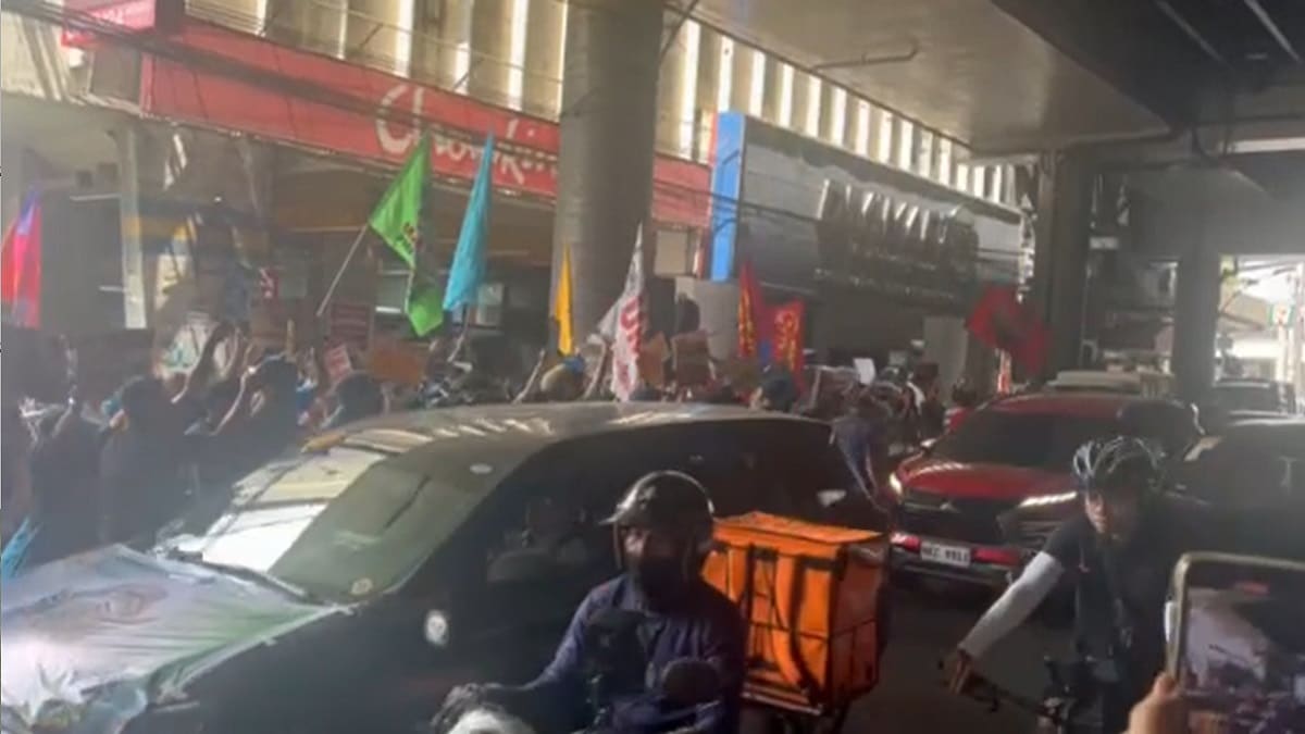 TNVS sector makes rare participation in transport strike