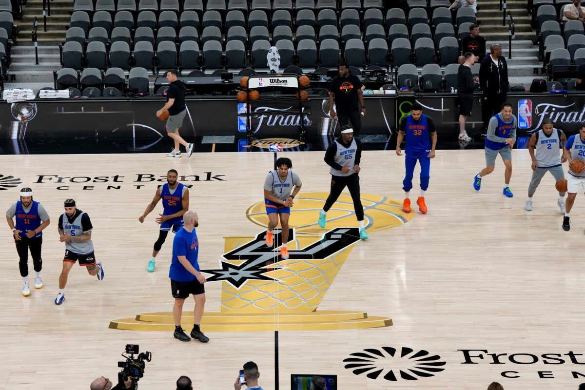 Knicks vs Spurs NBA Finals