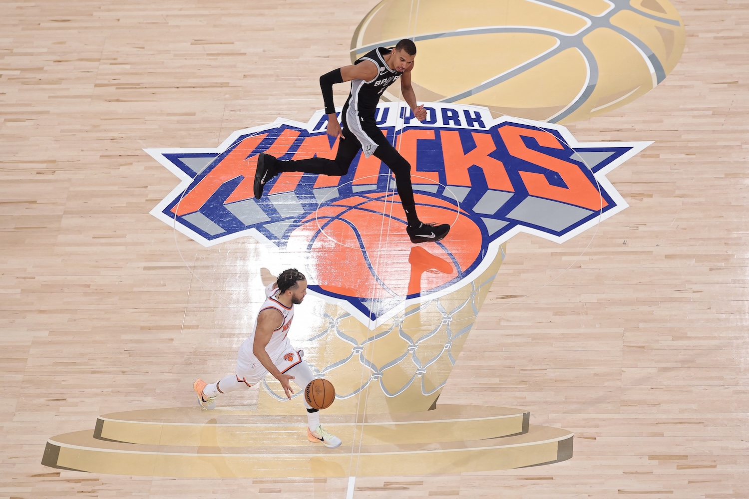 Victor Wembanyama Jalen Brunson Spurs vs Knicks NBA