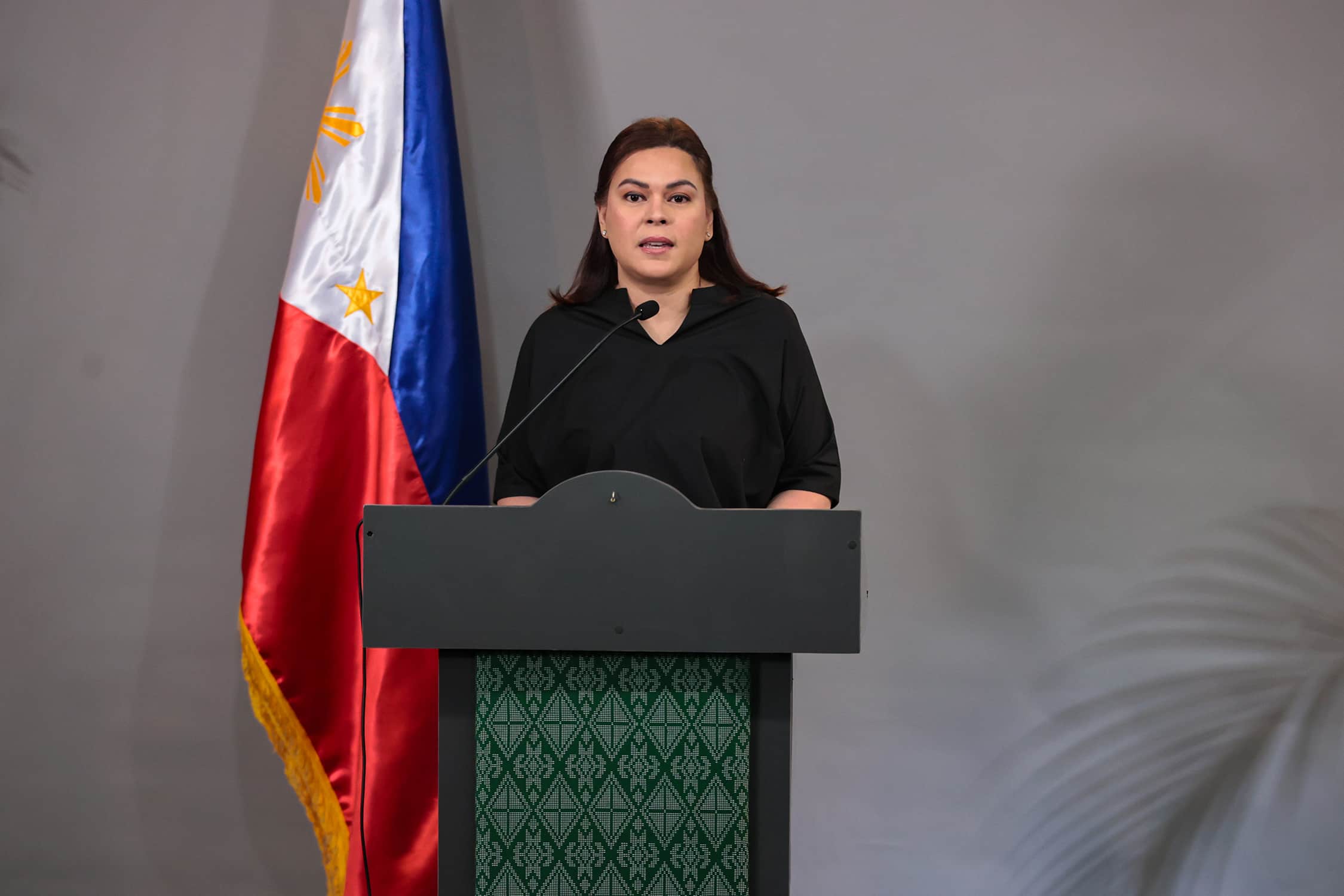 House prosecution team unfazed by Senate row