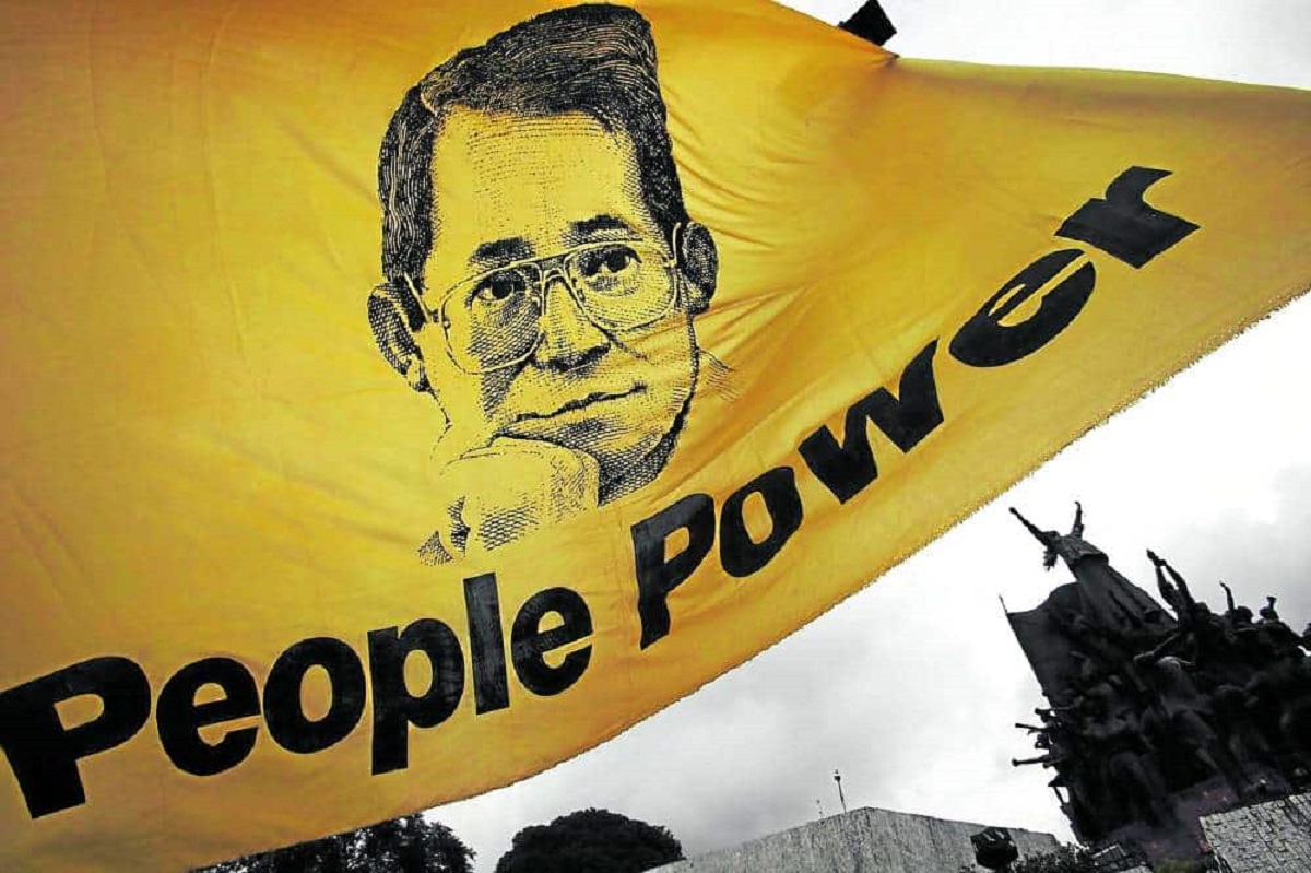 Atom: Cayetano’s comparison to Ninoy Aquino, use of ‘Laban’ sign insulting