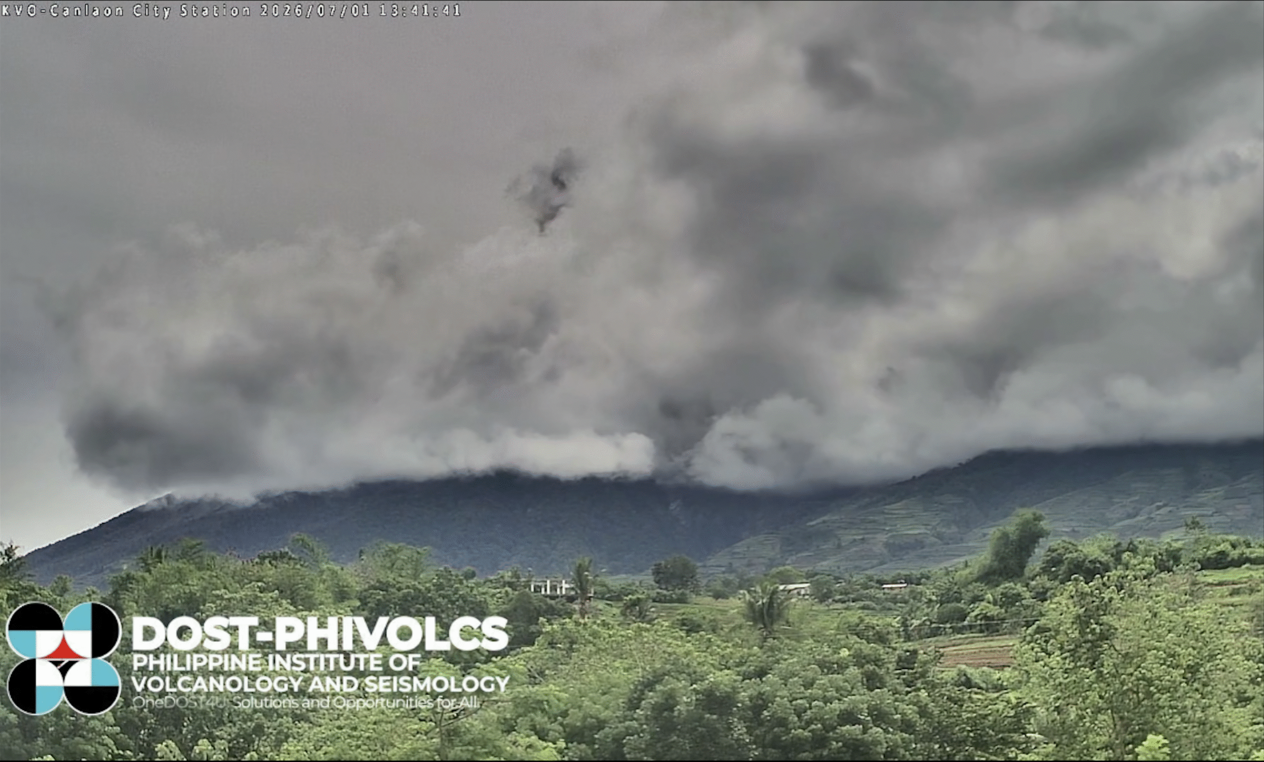 Kanlaon Volcano spews ash on Wednesday afternoon