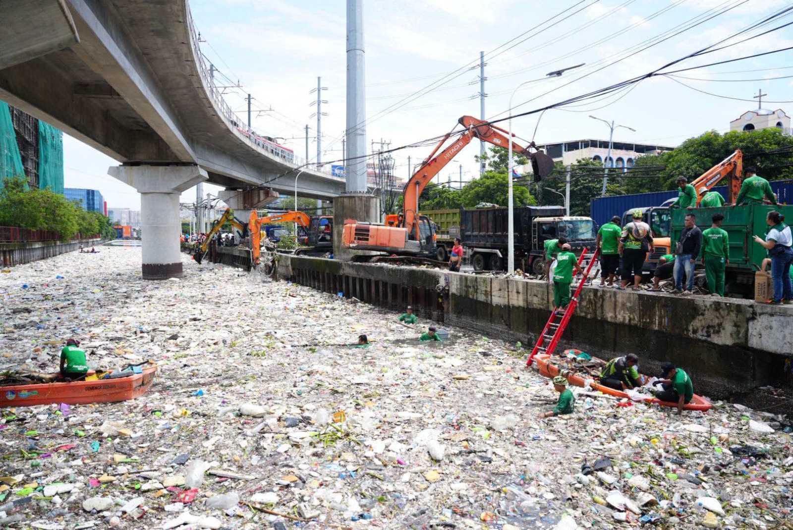 Palace backs harsher penalties for improper garbage disposal