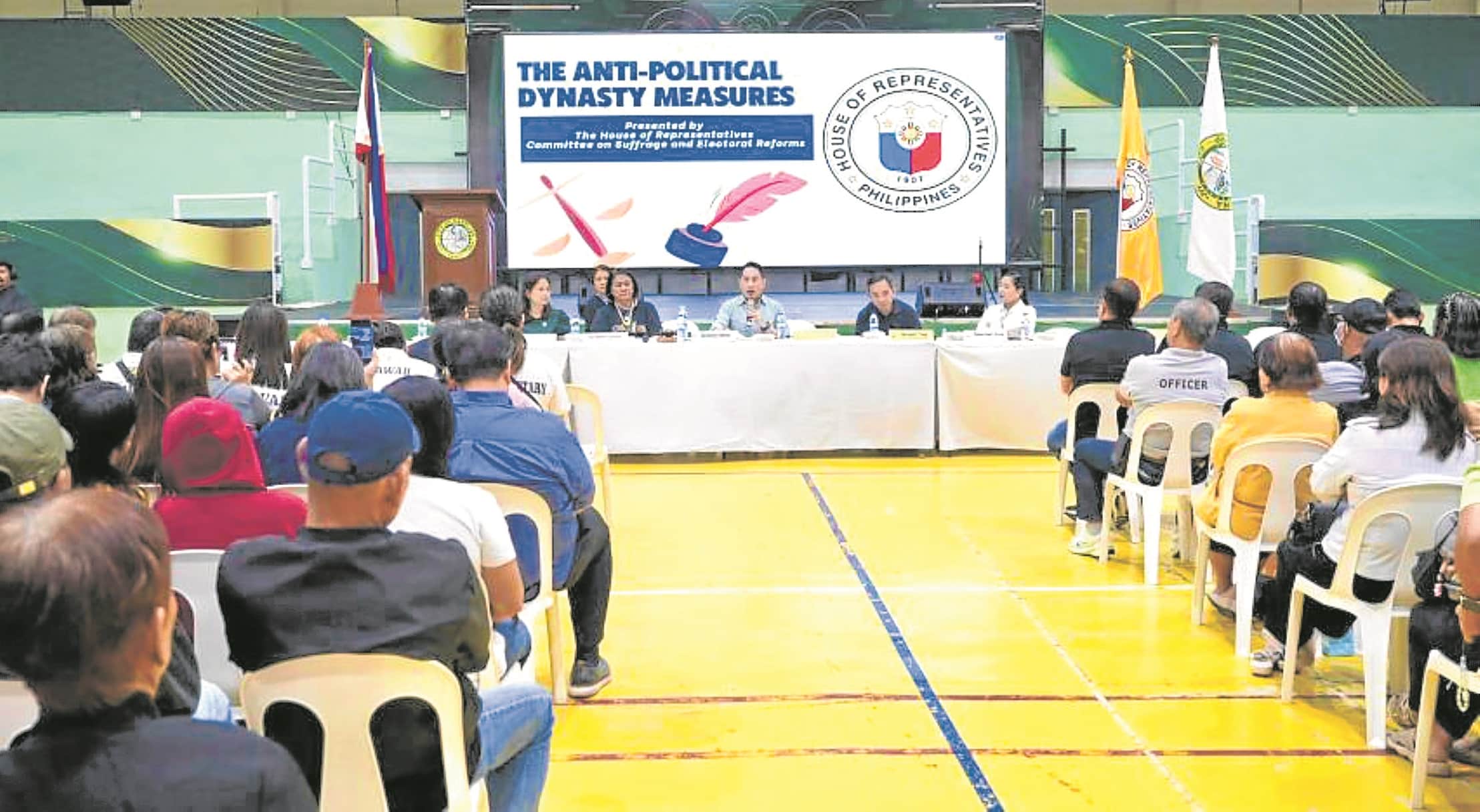 Makabayan: Pending antidynasty bill merely regulates relatives in office