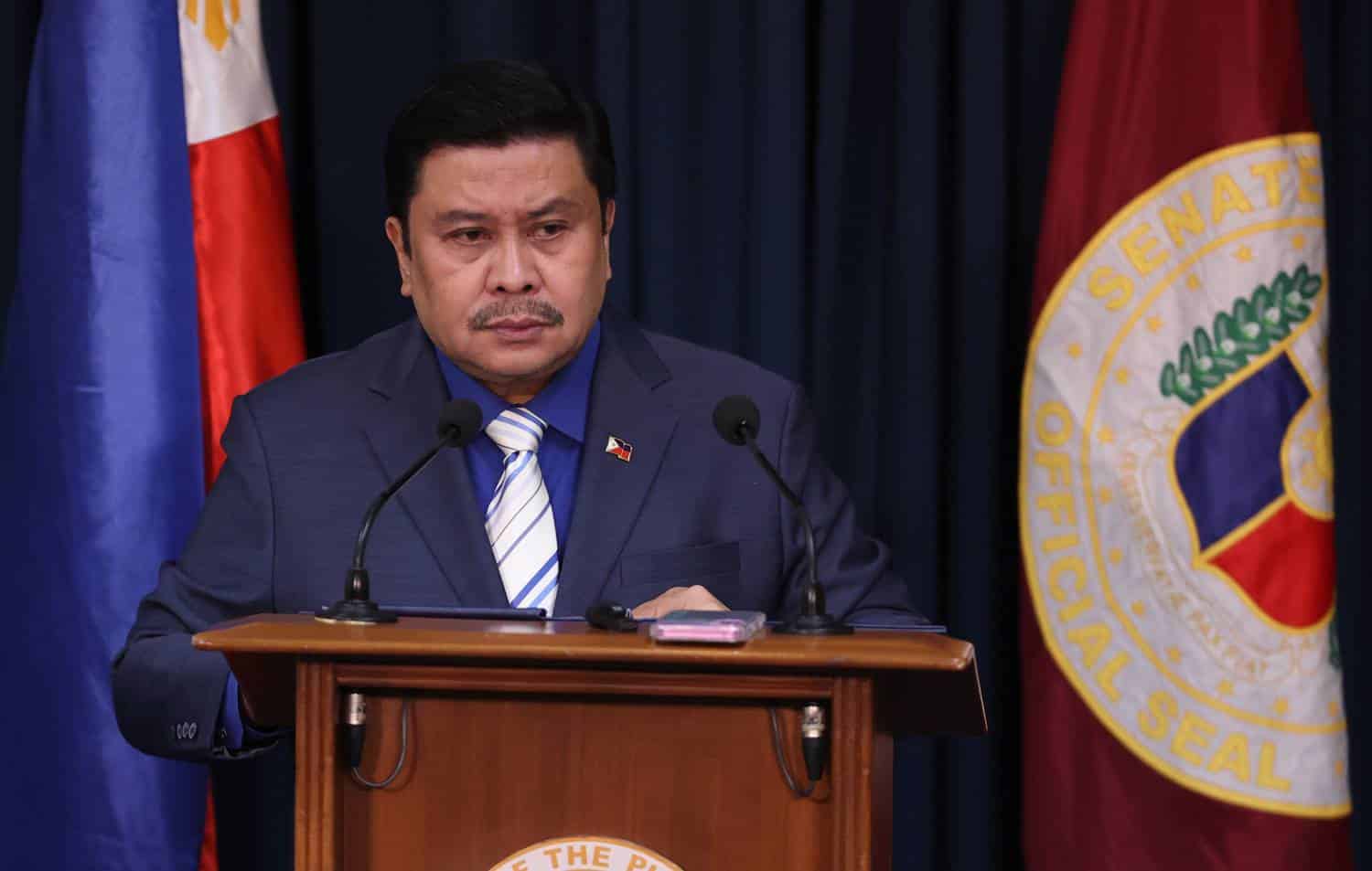 ‘Options given’ to Estrada amid possible arrest, says DILG