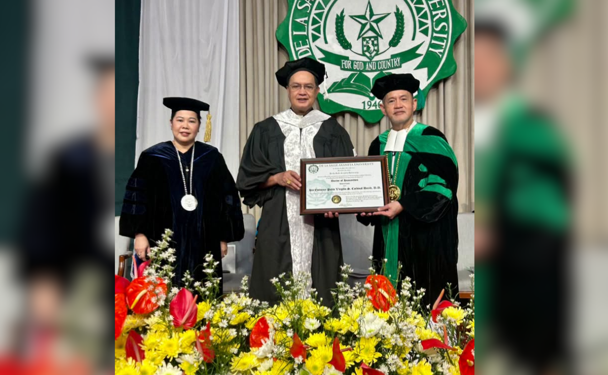 Cardinal David receives honorary doctorate from La Salle Araneta
