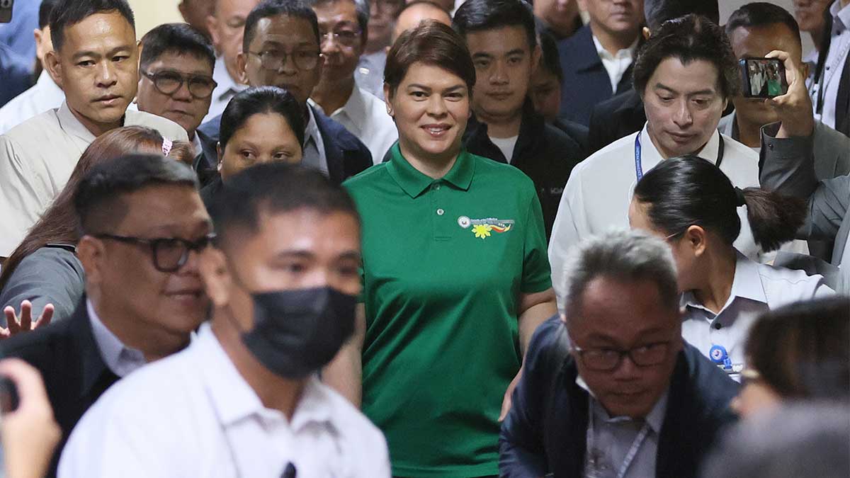 VP shows up at Senate–but not to attend trial