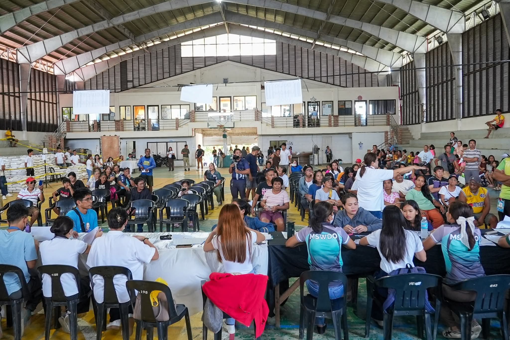 Bohol provincial gov’t launches rice aid program