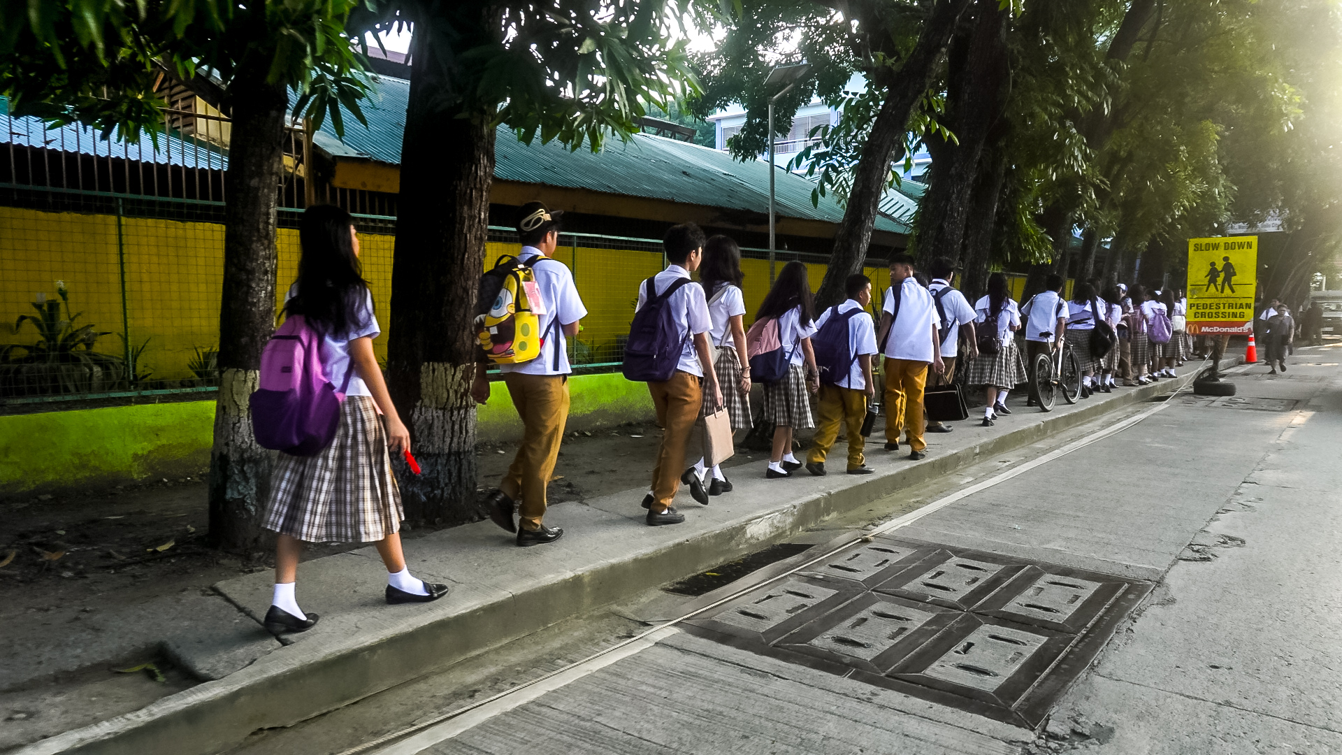 Iloilo City schools mull transparent bags for campus safety