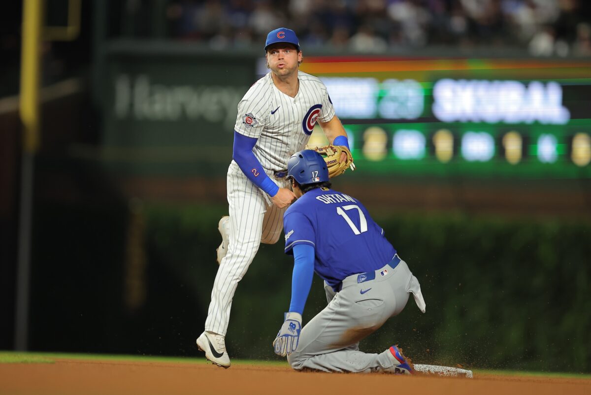 MLB Cubs vs Dodgers Nico Hoerner