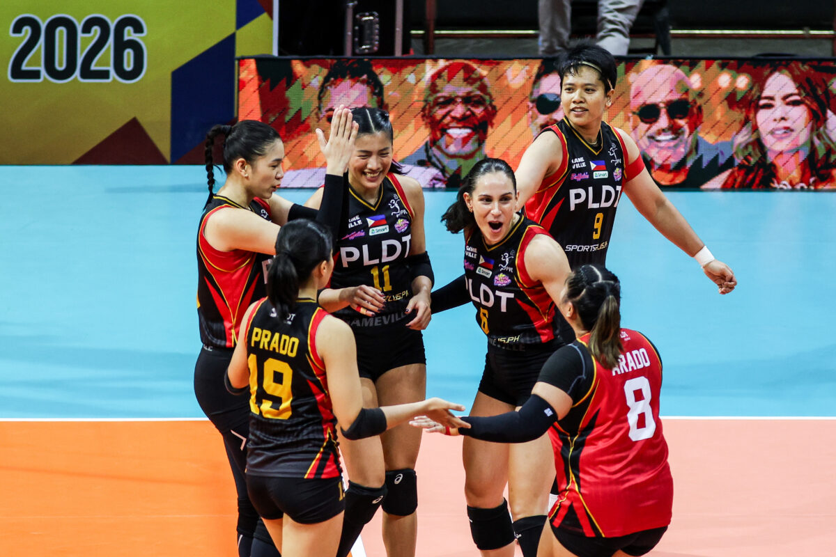 PVL Invitational Savi Davison PLDT vs Creamline