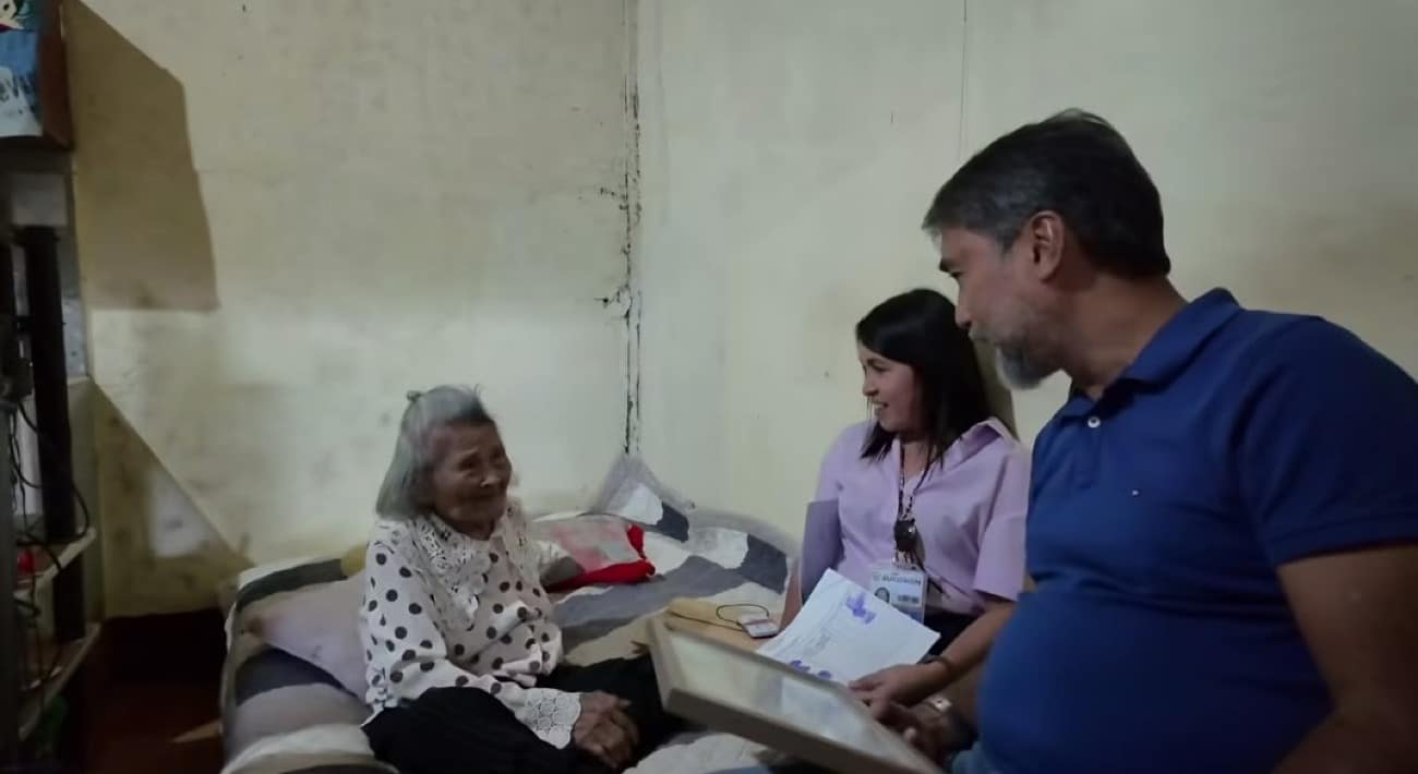 4 Bukidnon centenarians each receive P50,0000 provincial cash aid