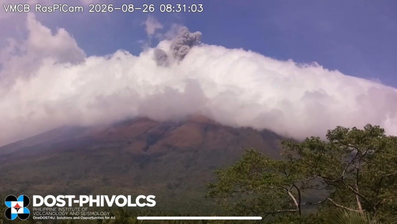 Mayon Volcano spews ash Wednesday morning